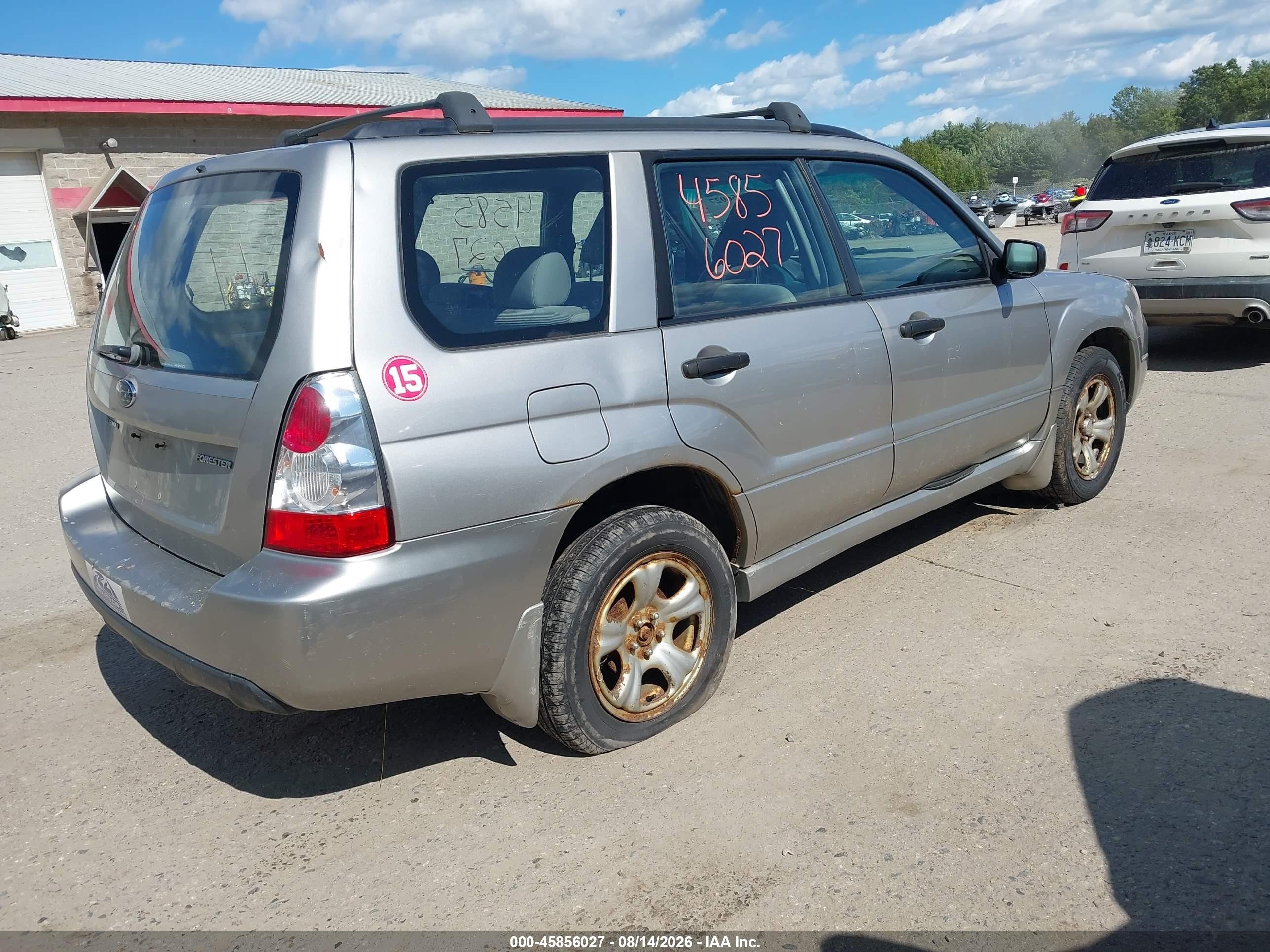 2007 Subaru Forester 2.5x Silver vin: JF1SG63667H727507