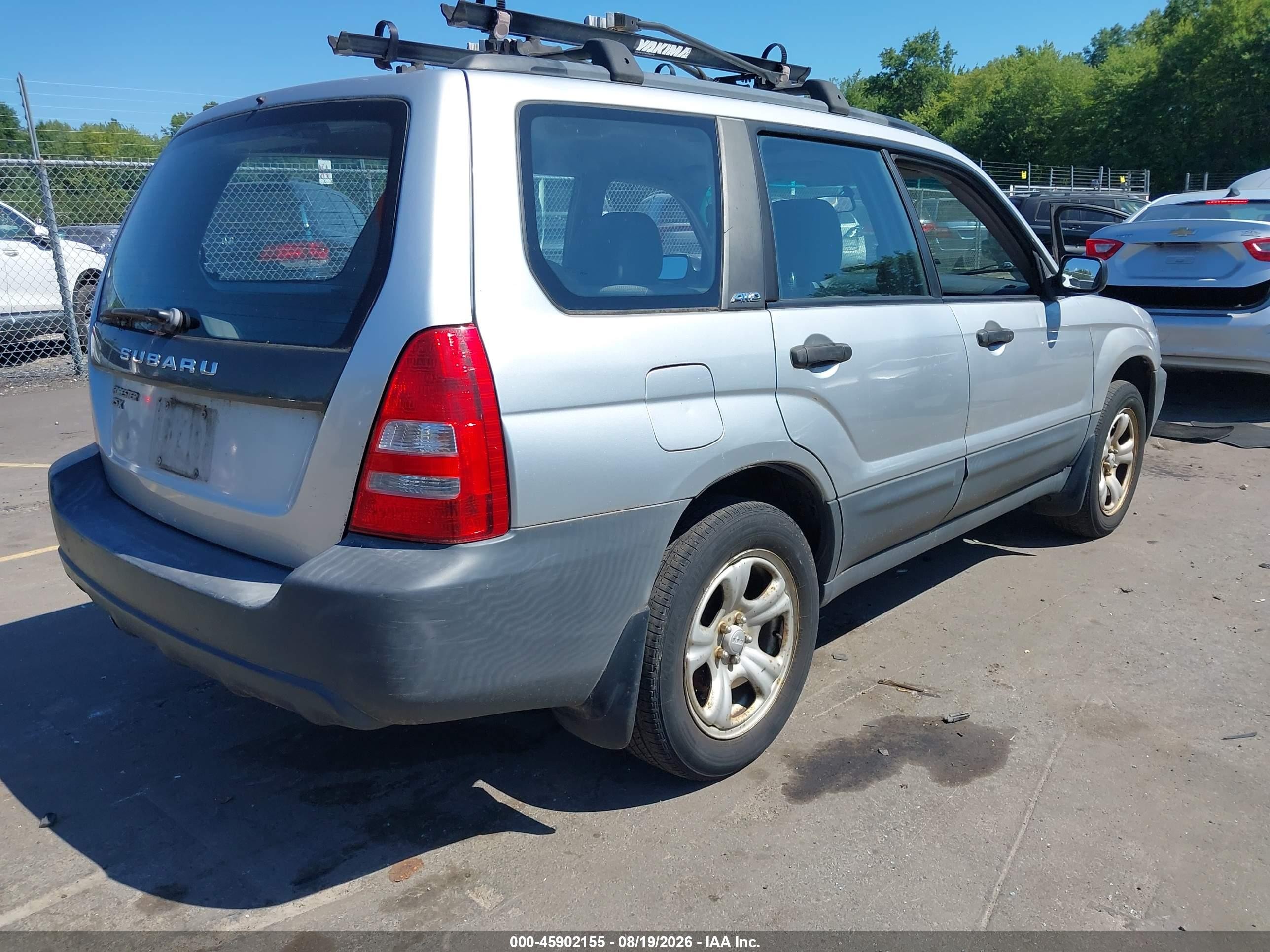 2004 Subaru Forester 2.5x Silver vin: JF1SG63674H729536