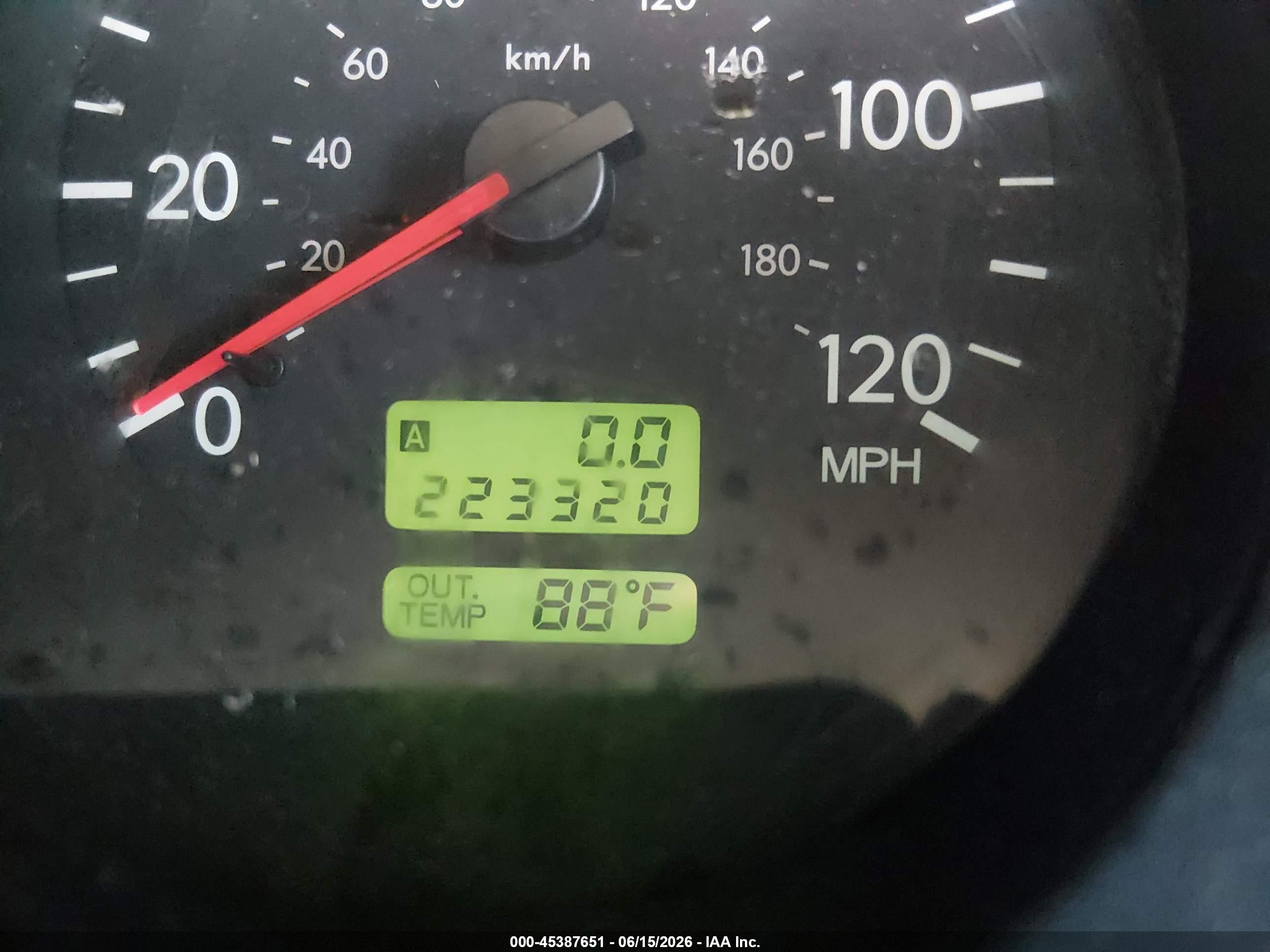 2004 Subaru Forester 2.5x Серебряный vin: JF1SG63674H760351