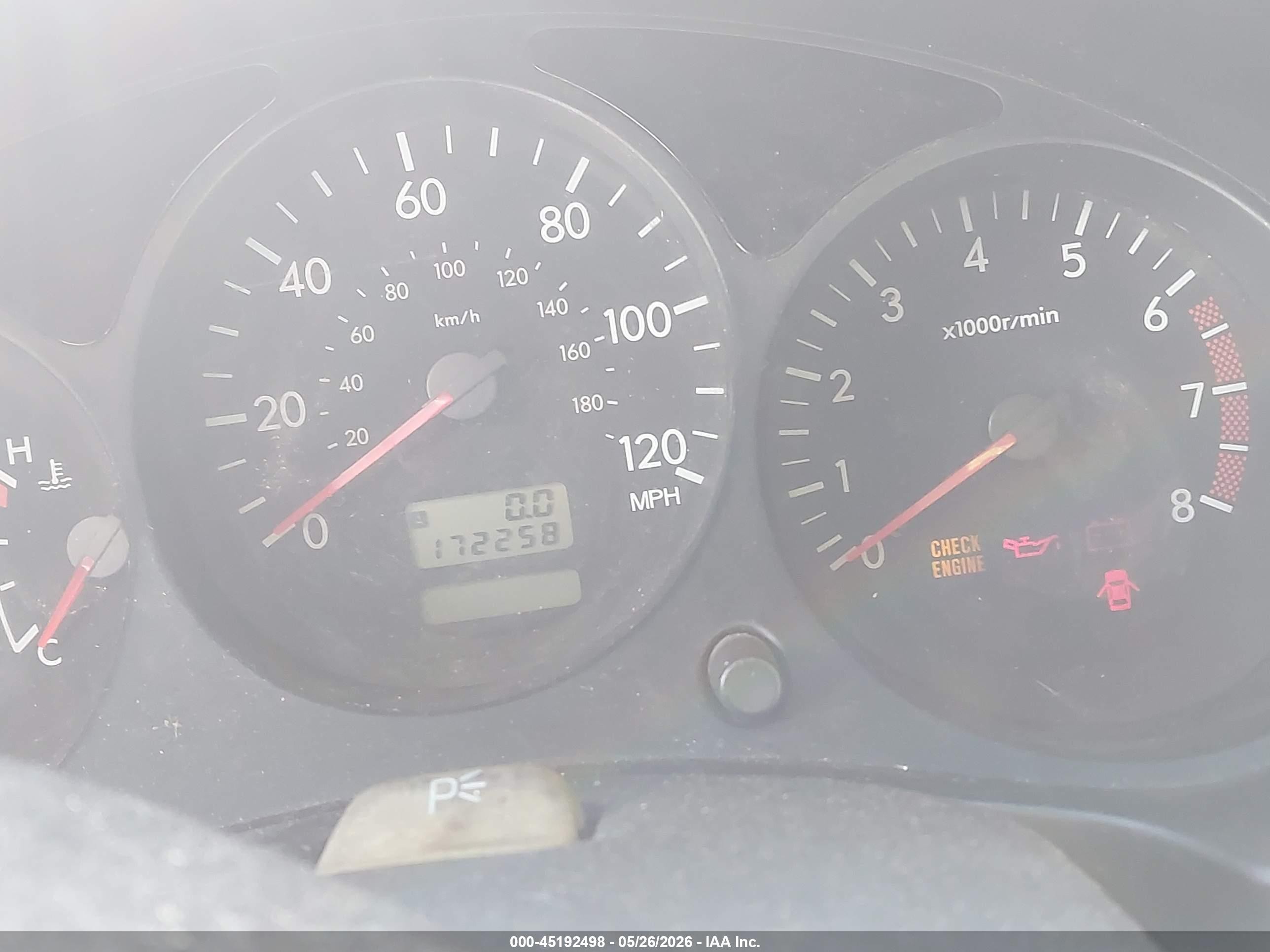 2004 Subaru Forester 2.5x Red vin: JF1SG63674H766084