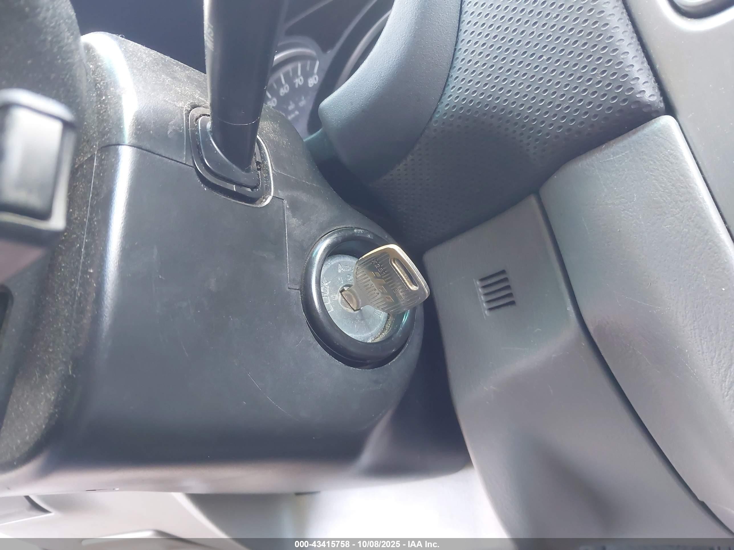 2006 Subaru Forester 2.5x Серый vin: JF1SG63676H759025
