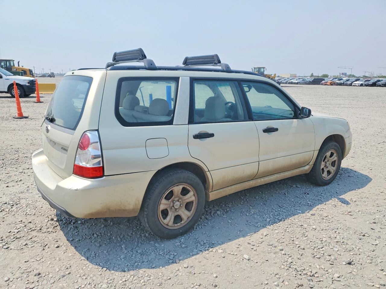 2006 Subaru Forester 2.5x Beige vin: JF1SG63686H708066