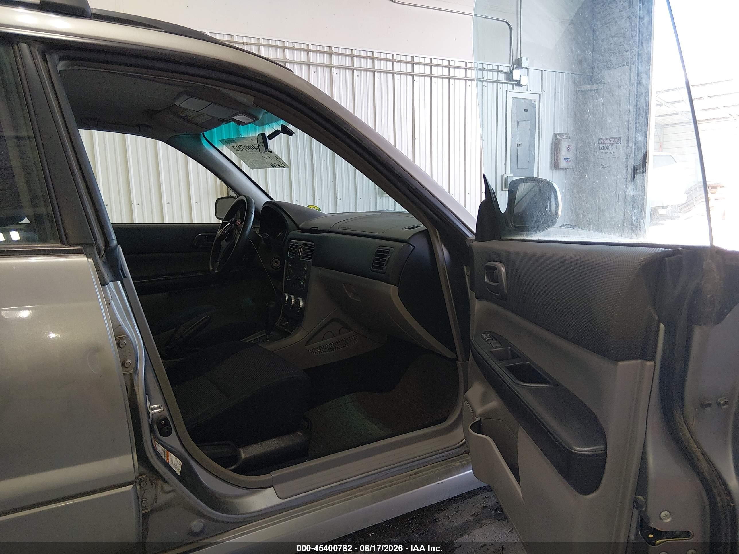 2007 Subaru Forester Sports 2.5x Silver vin: JF1SG63687H735009