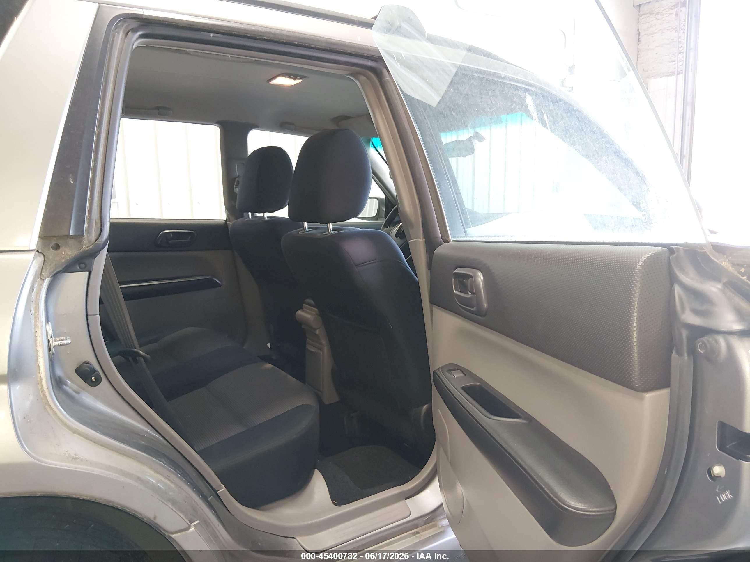 2007 Subaru Forester Sports 2.5x Silver vin: JF1SG63687H735009
