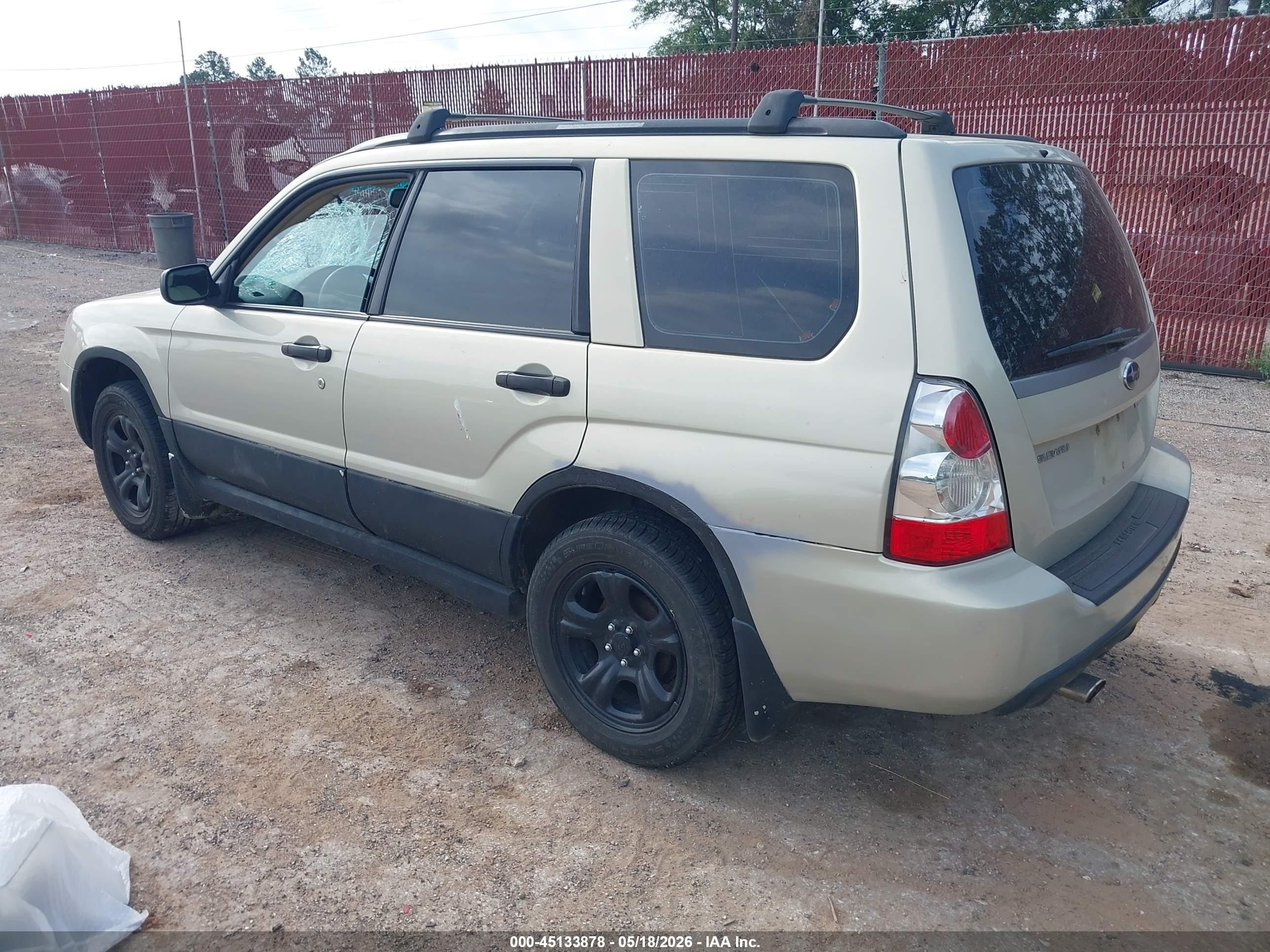 2006 Subaru Forester 2.5x Beige vin: JF1SG63696H727337