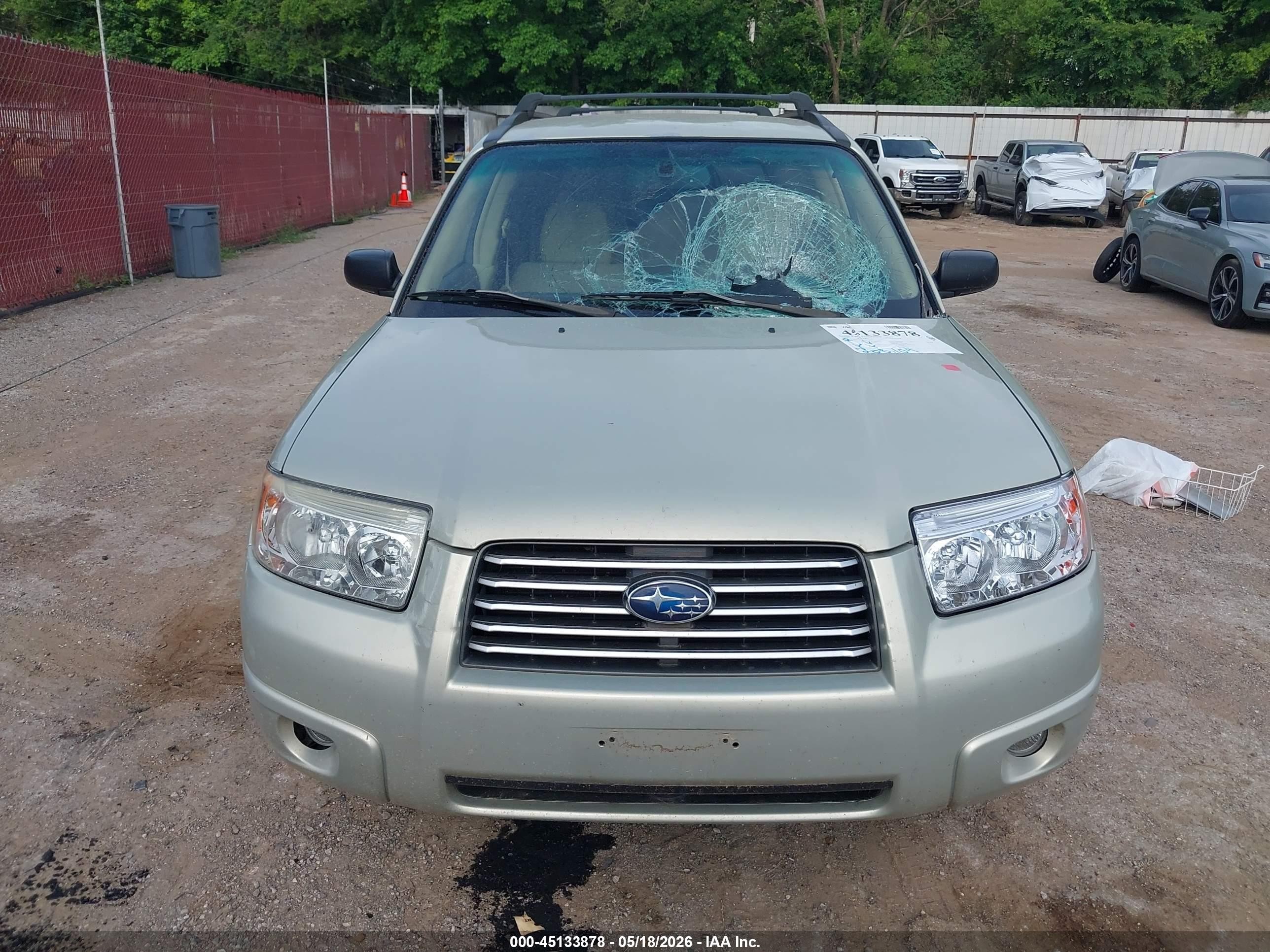 2006 Subaru Forester 2.5x Beige vin: JF1SG63696H727337