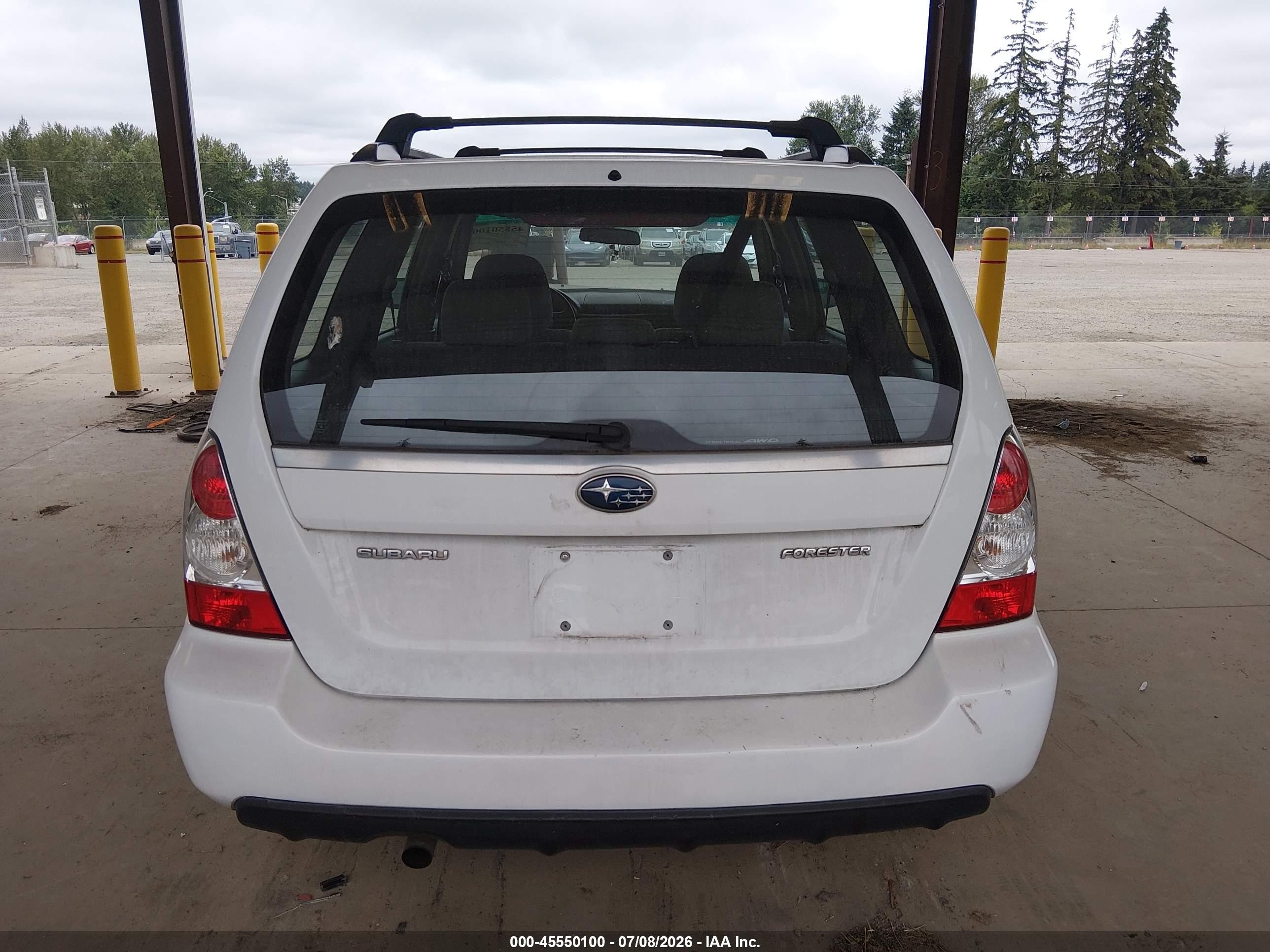 2006 Subaru Forester 2.5x White vin: JF1SG63696H752965