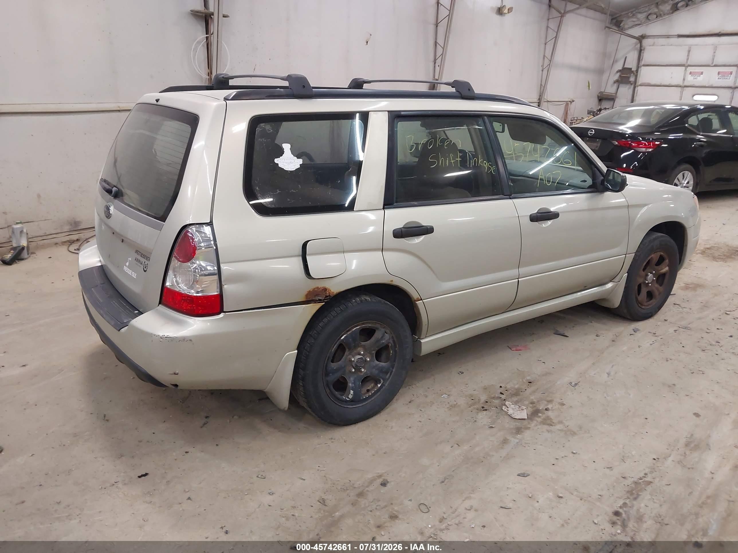 2007 Subaru Forester 2.5x Tan vin: JF1SG63697H723662