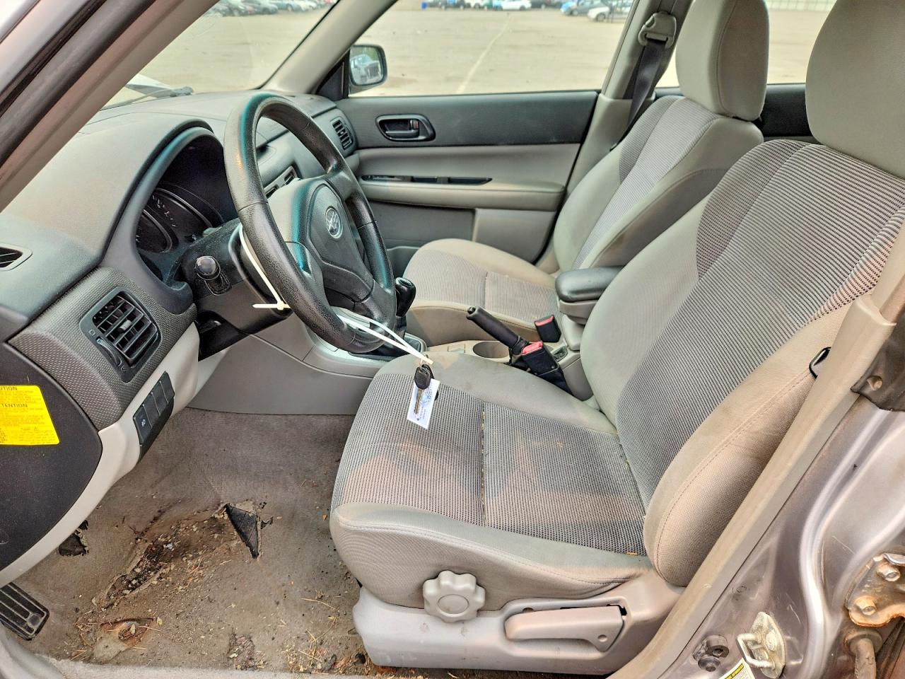2008 Subaru Forester 2.5x Silver vin: JF1SG63698G710563
