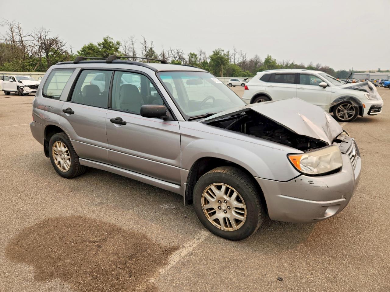 2008 Subaru Forester 2.5x Silver vin: JF1SG63698G710563