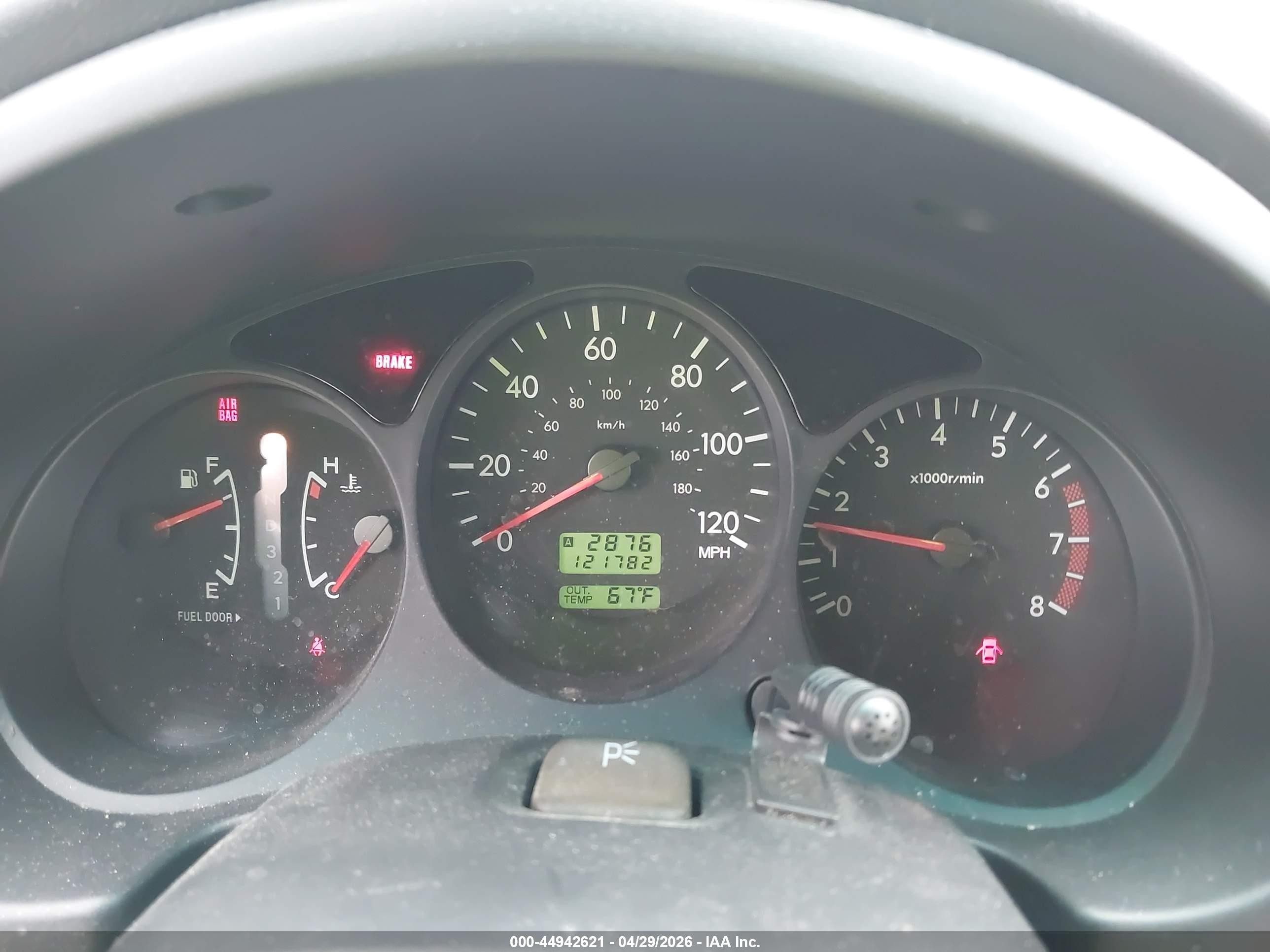 2004 Subaru Forester 2.5x Red vin: JF1SG636X4H758500