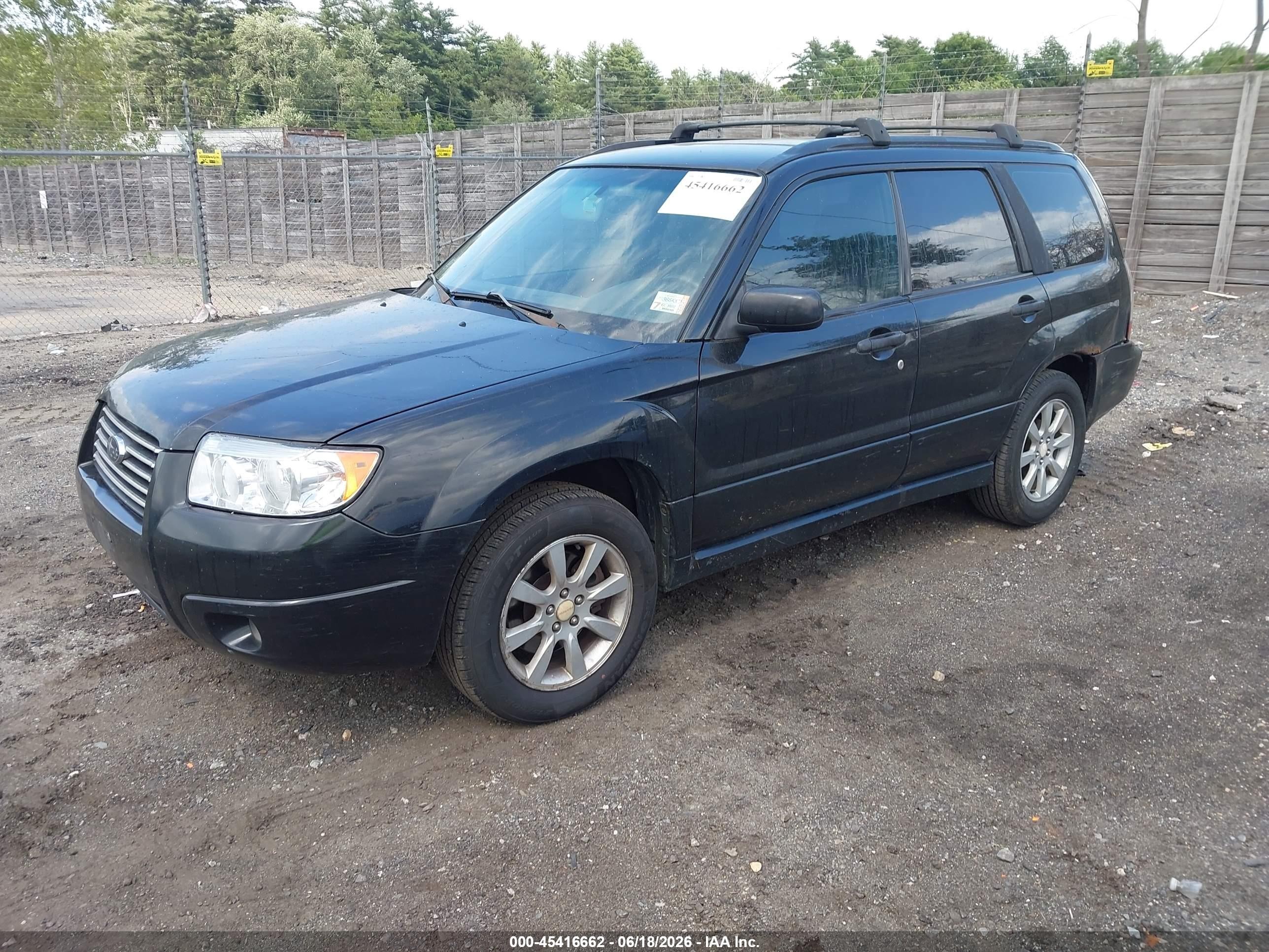 2007 Subaru Forester 2.5x Black vin: JF1SG636X7H706434