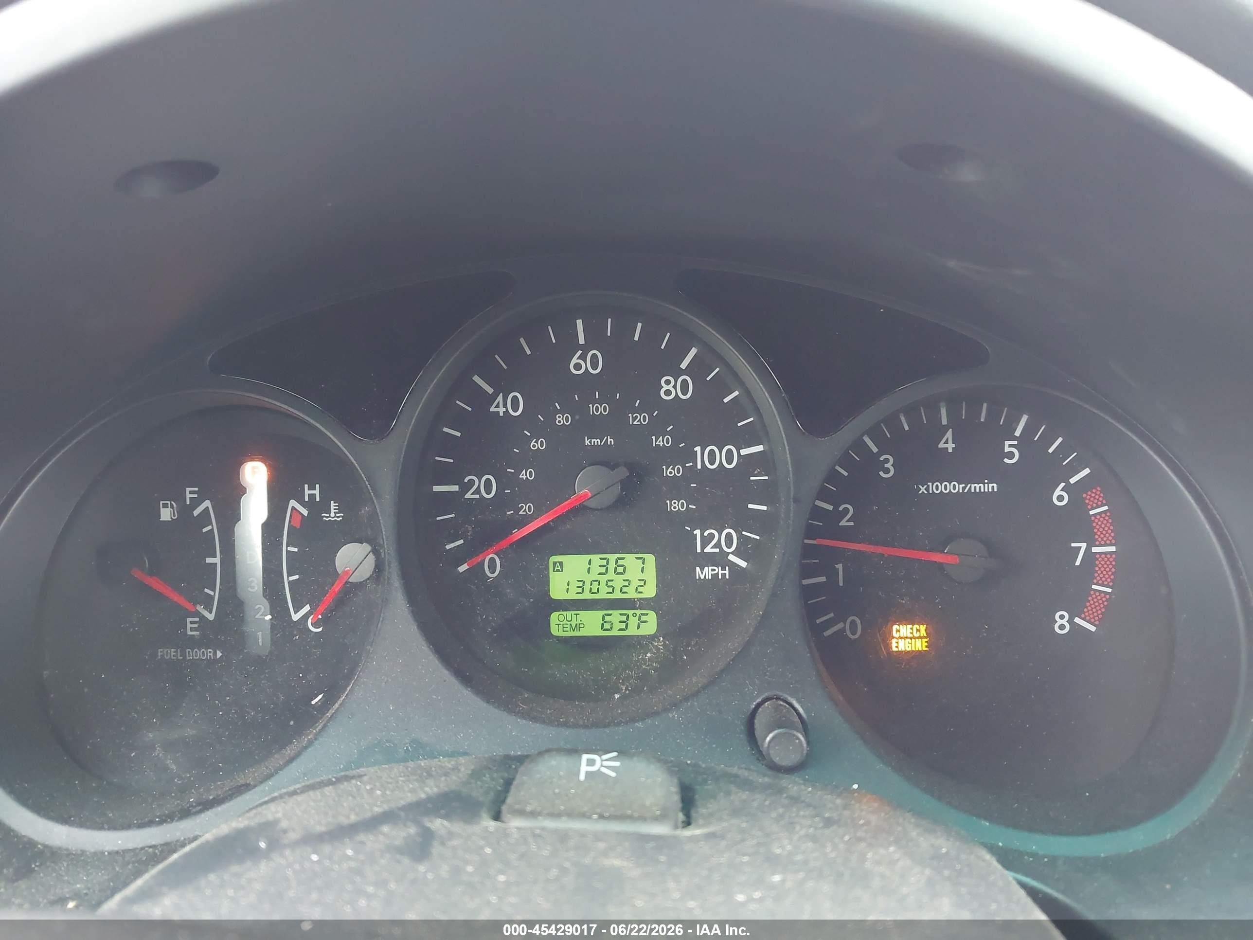 2004 Subaru Forester 2.5xs Silver vin: JF1SG65604H768014
