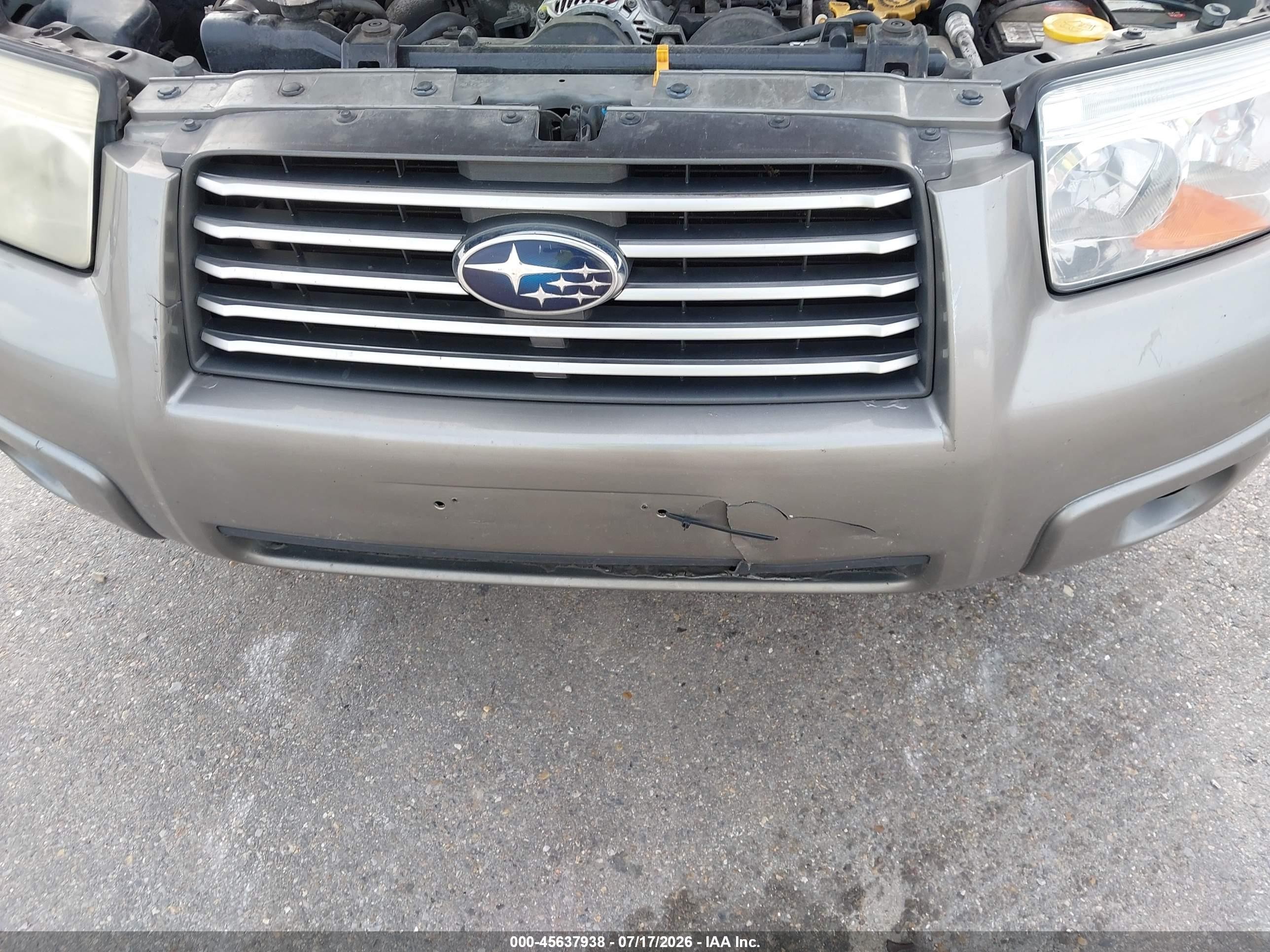 2006 Subaru Forester 2.5x Silver vin: JF1SG65606H712786