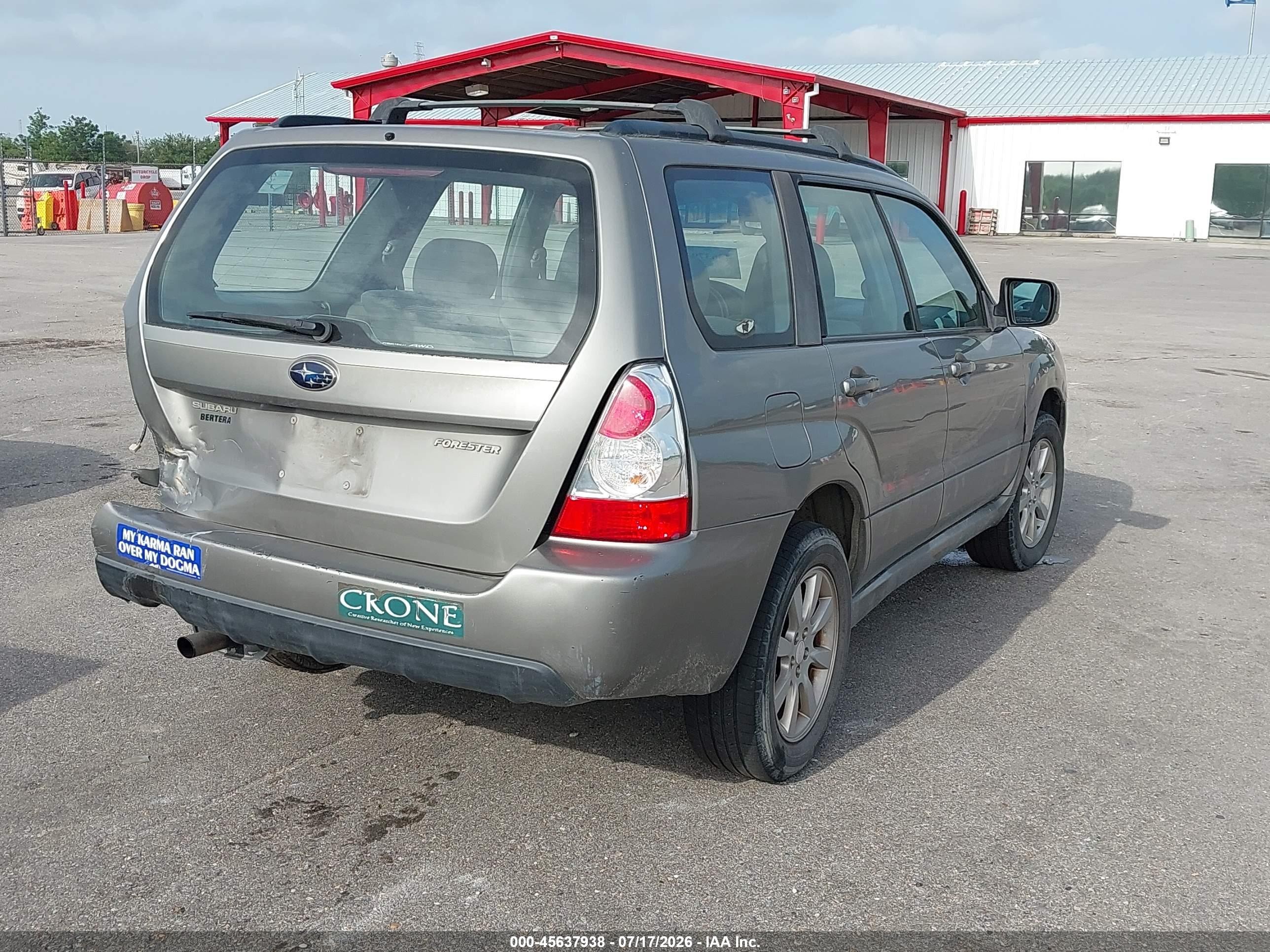 2006 Subaru Forester 2.5x Silver vin: JF1SG65606H712786