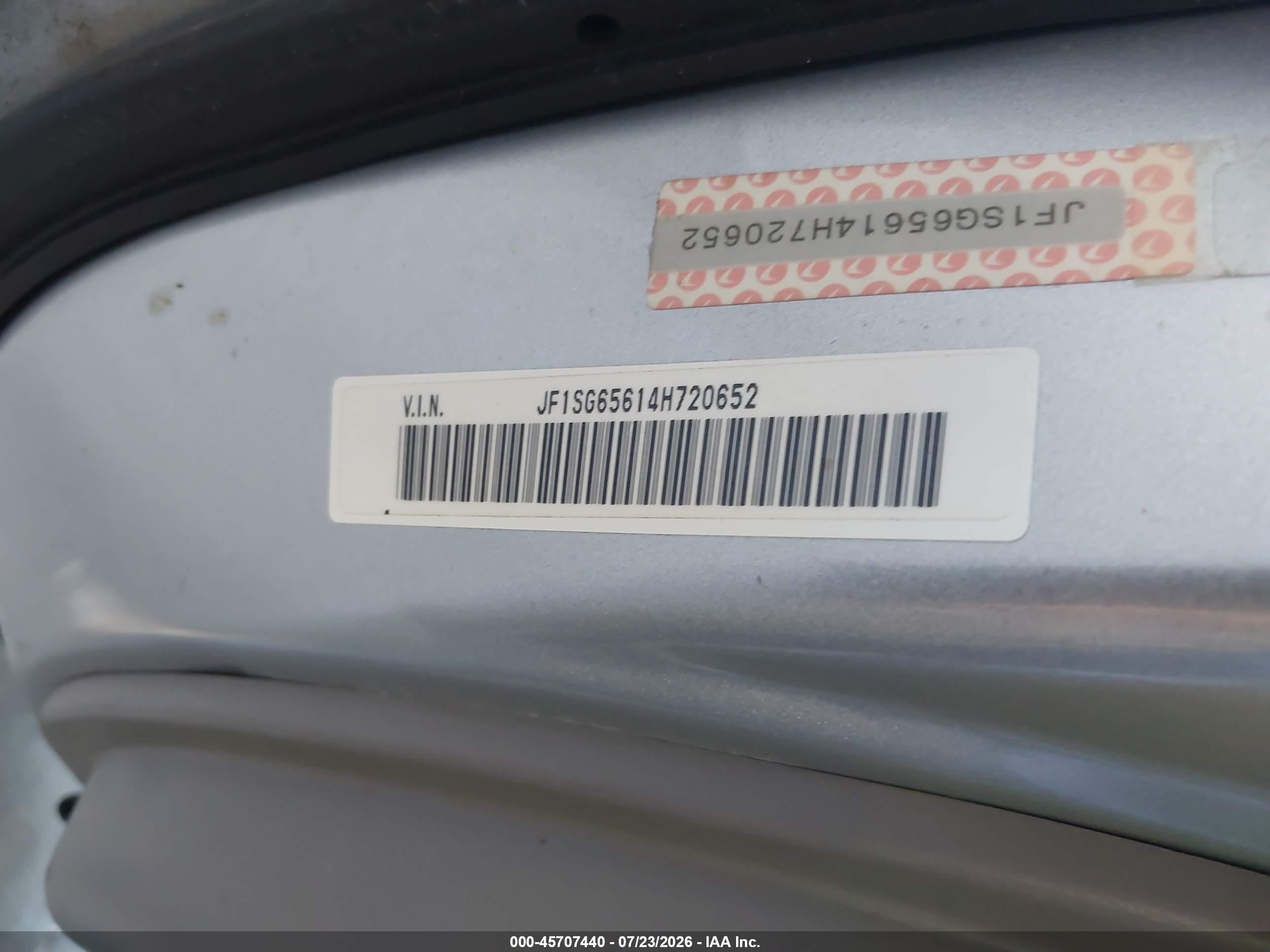 2004 Subaru Forester 2.5xs Silver vin: JF1SG65614H720652