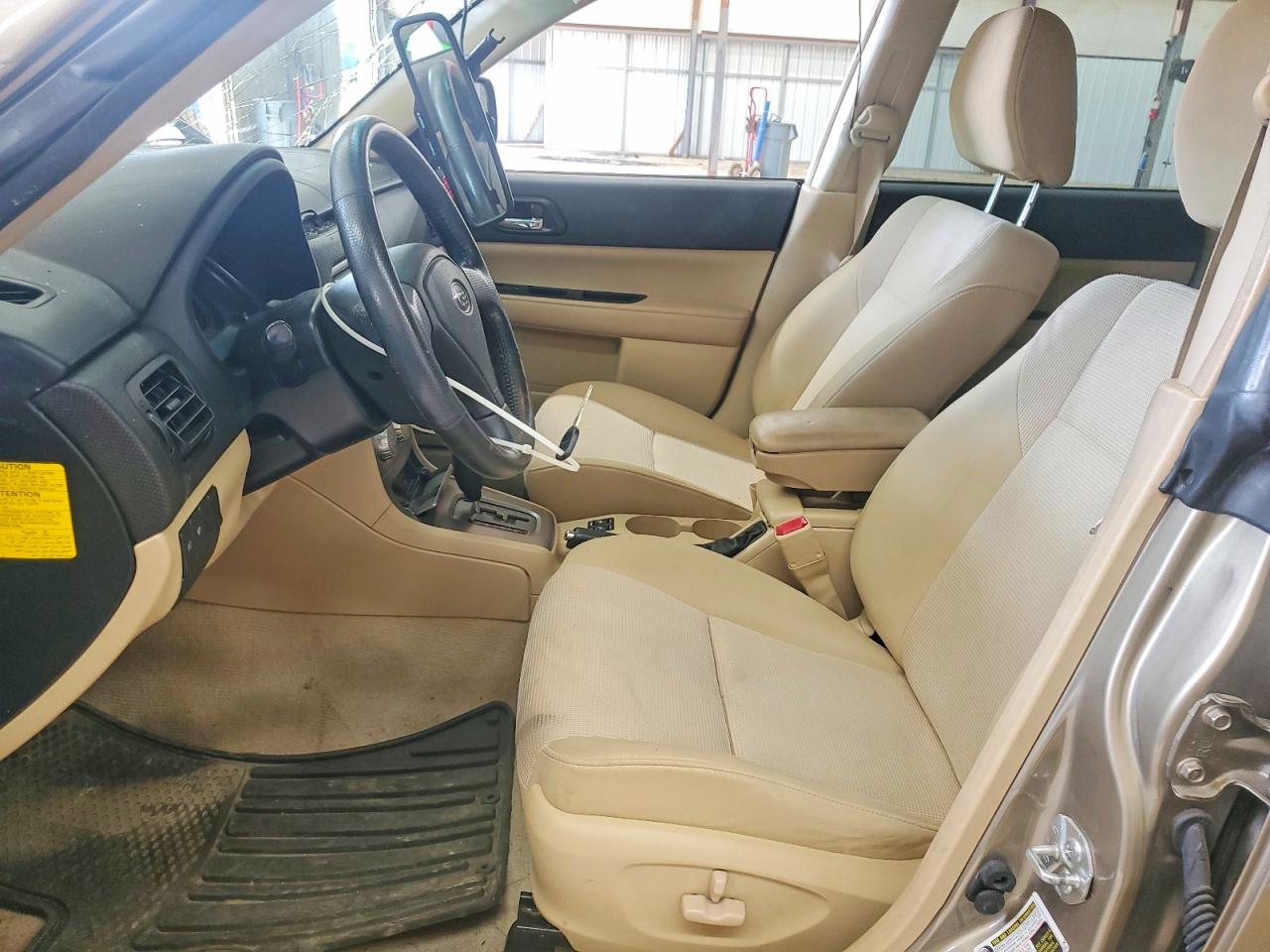 2008 Subaru Forester 2.5x Premium Tan vin: JF1SG65618H706093