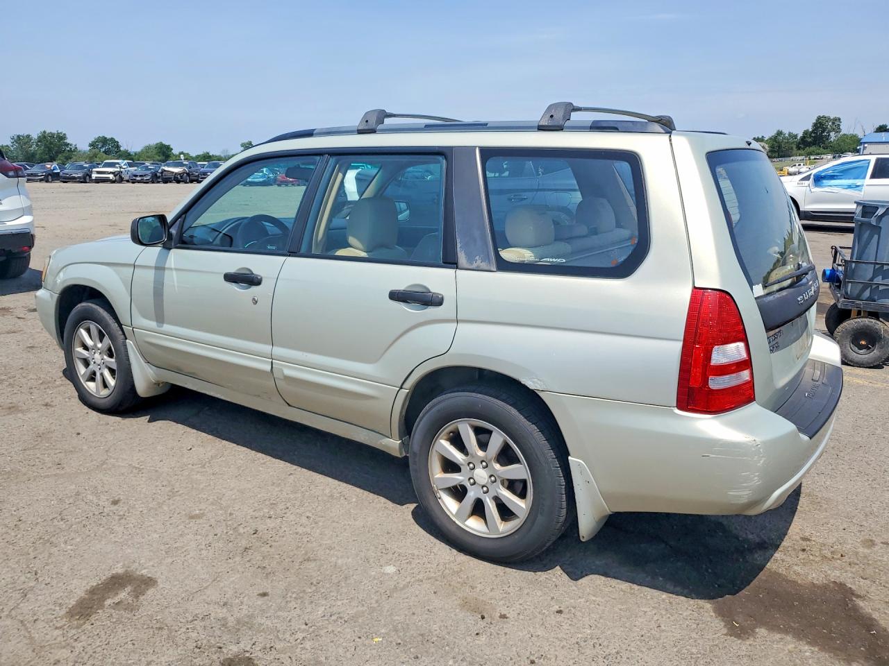 2005 Subaru Forester 2.5xs Silver vin: JF1SG65625H736974