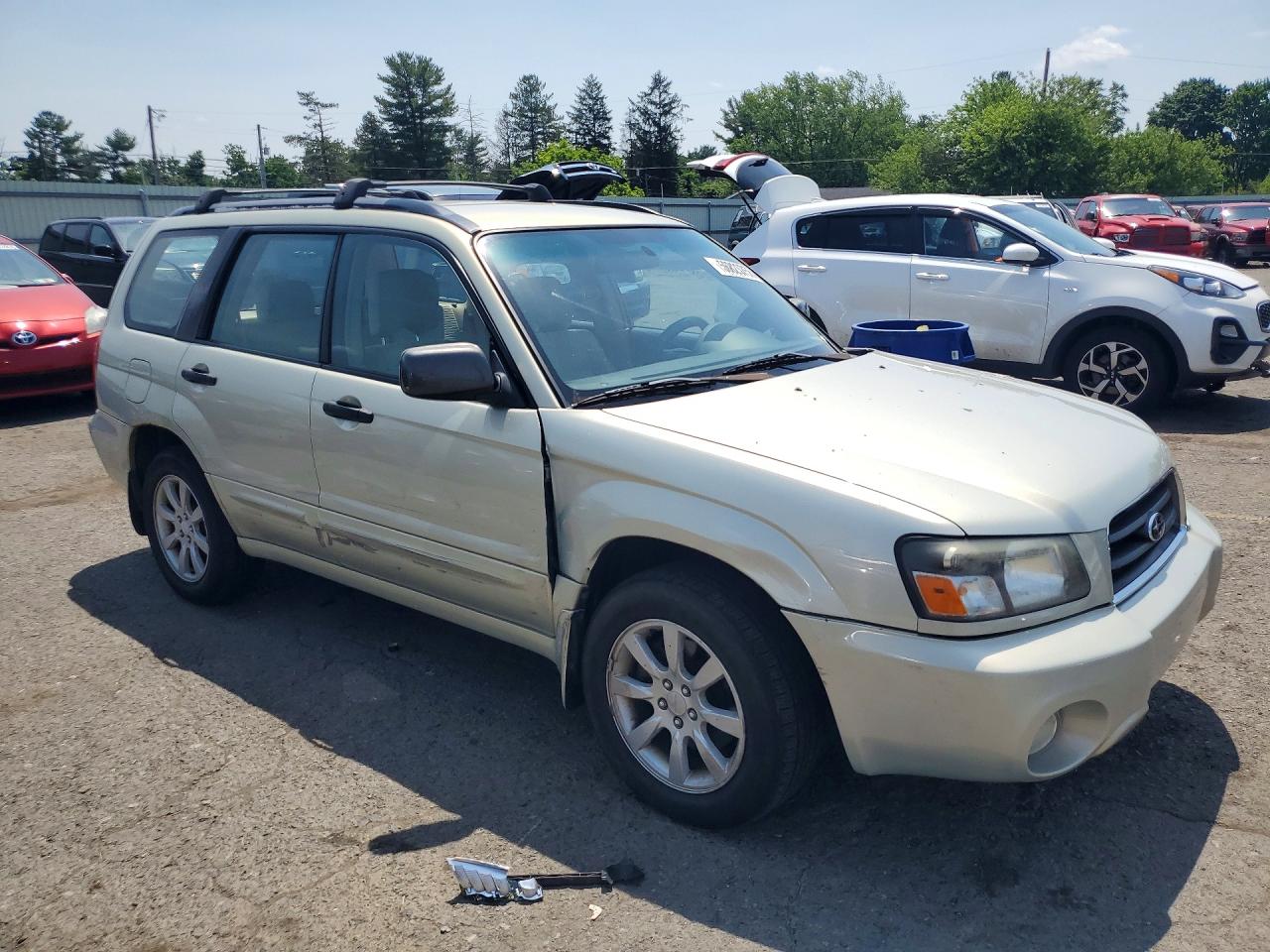 2005 Subaru Forester 2.5xs Silver vin: JF1SG65625H736974