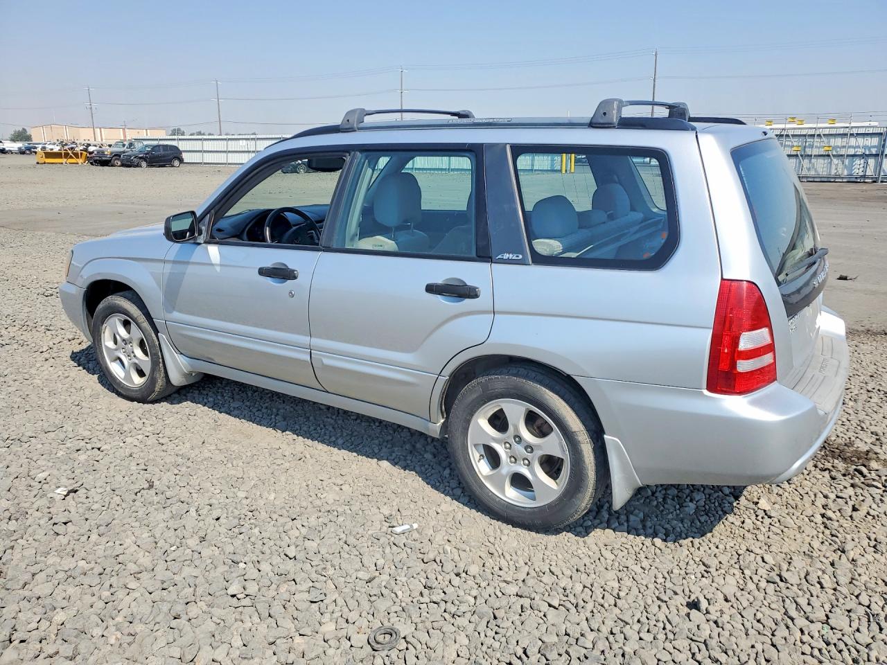 2004 Subaru Forester 2.5xs Silver vin: JF1SG65634G711313