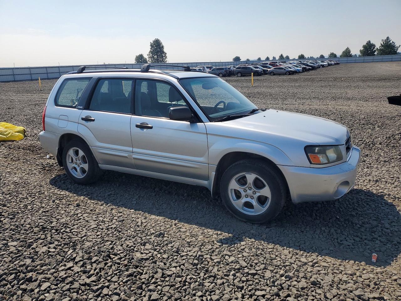 2004 Subaru Forester 2.5xs Silver vin: JF1SG65634G711313