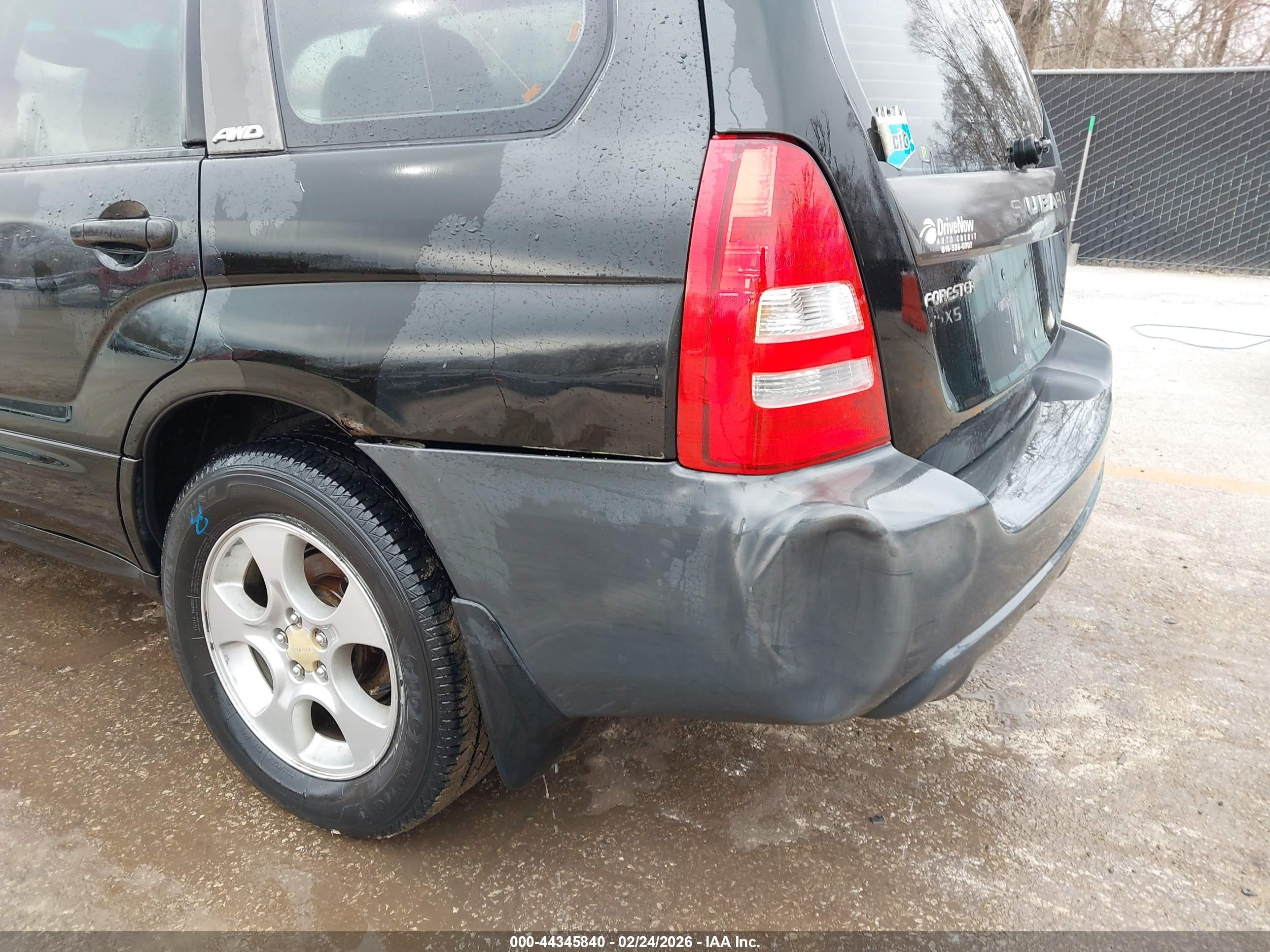2004 Subaru Forester 2.5xs Black vin: JF1SG65634H754897