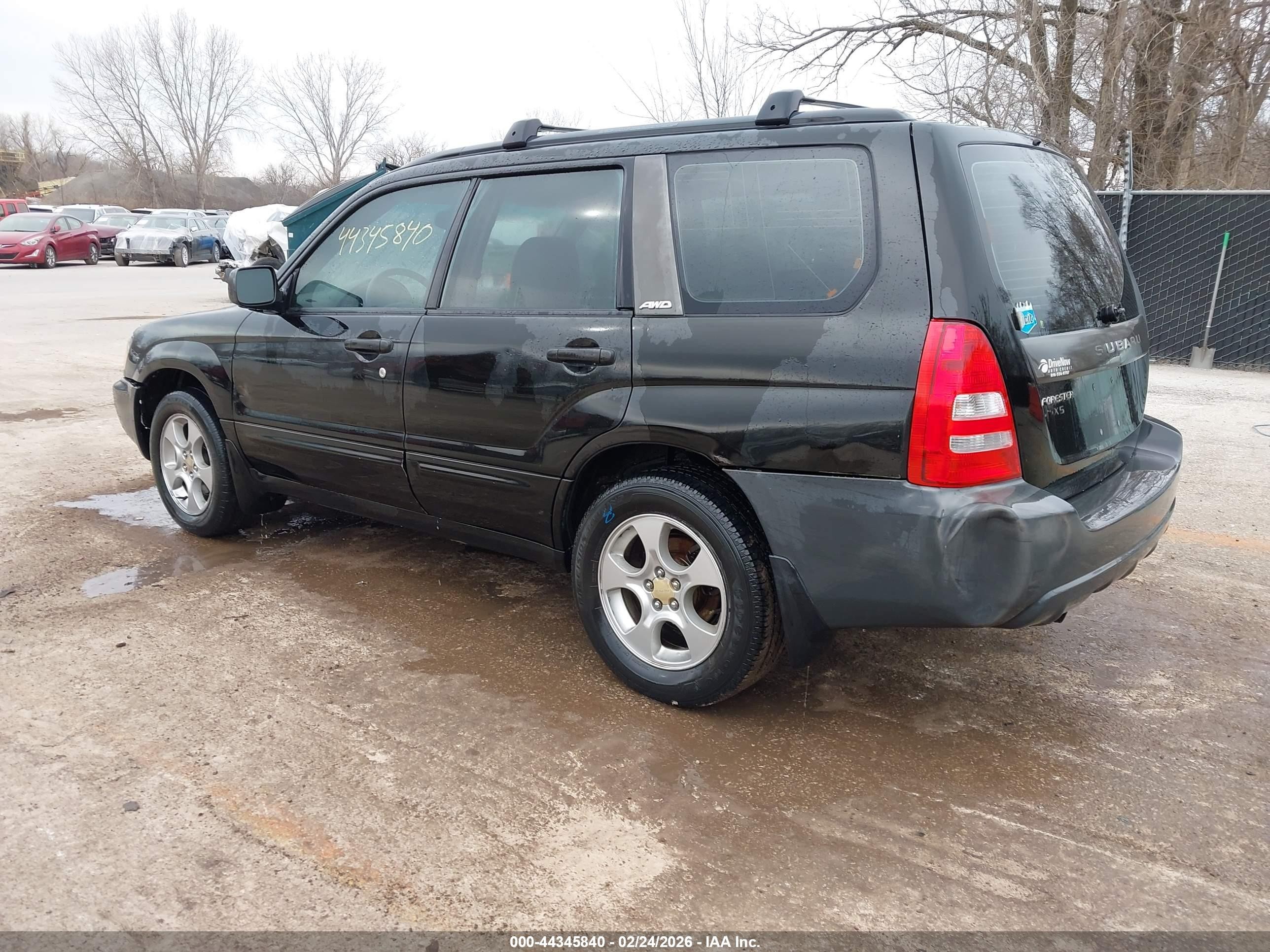 2004 Subaru Forester 2.5xs Black vin: JF1SG65634H754897
