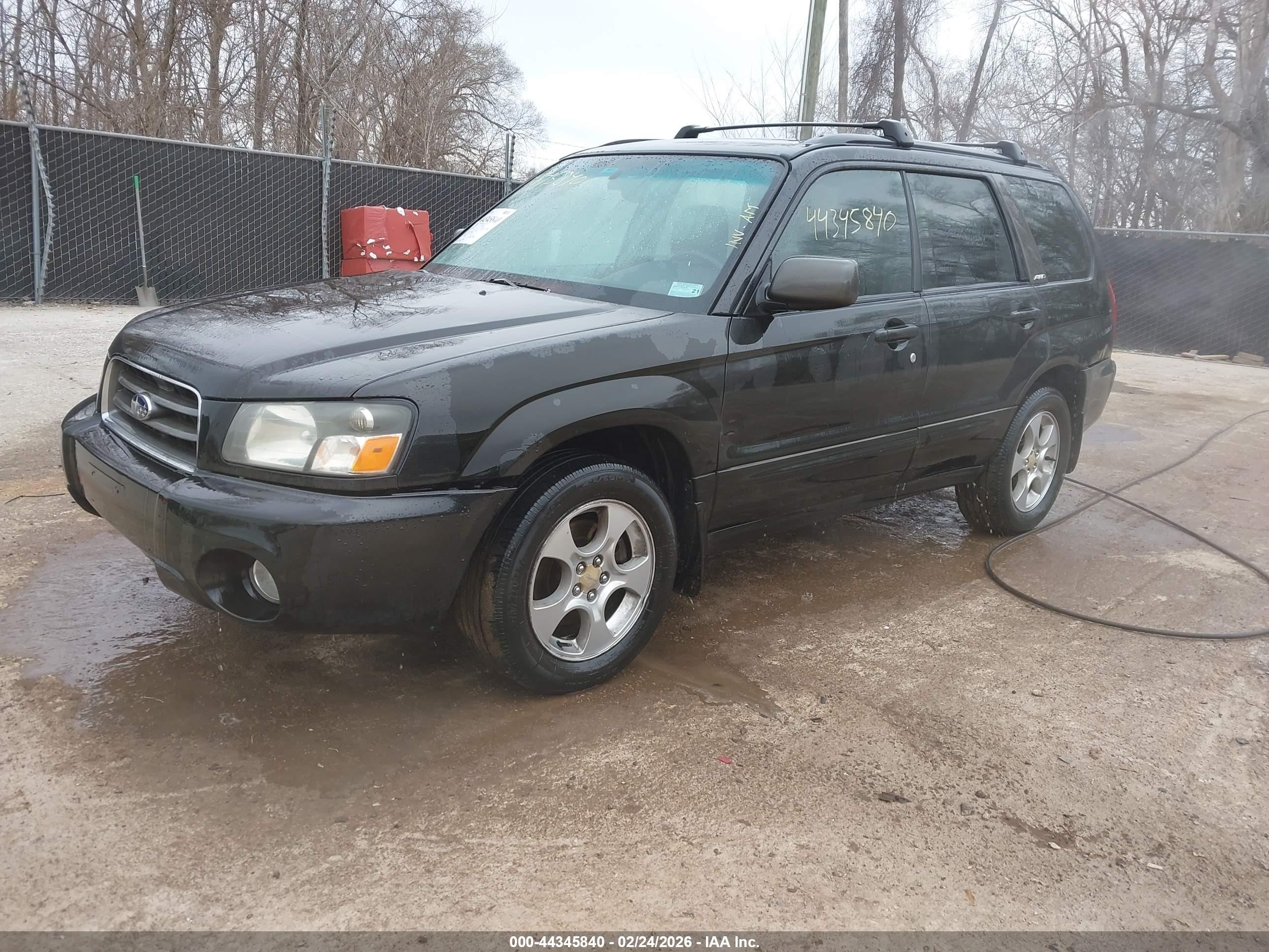 2004 Subaru Forester 2.5xs Black vin: JF1SG65634H754897