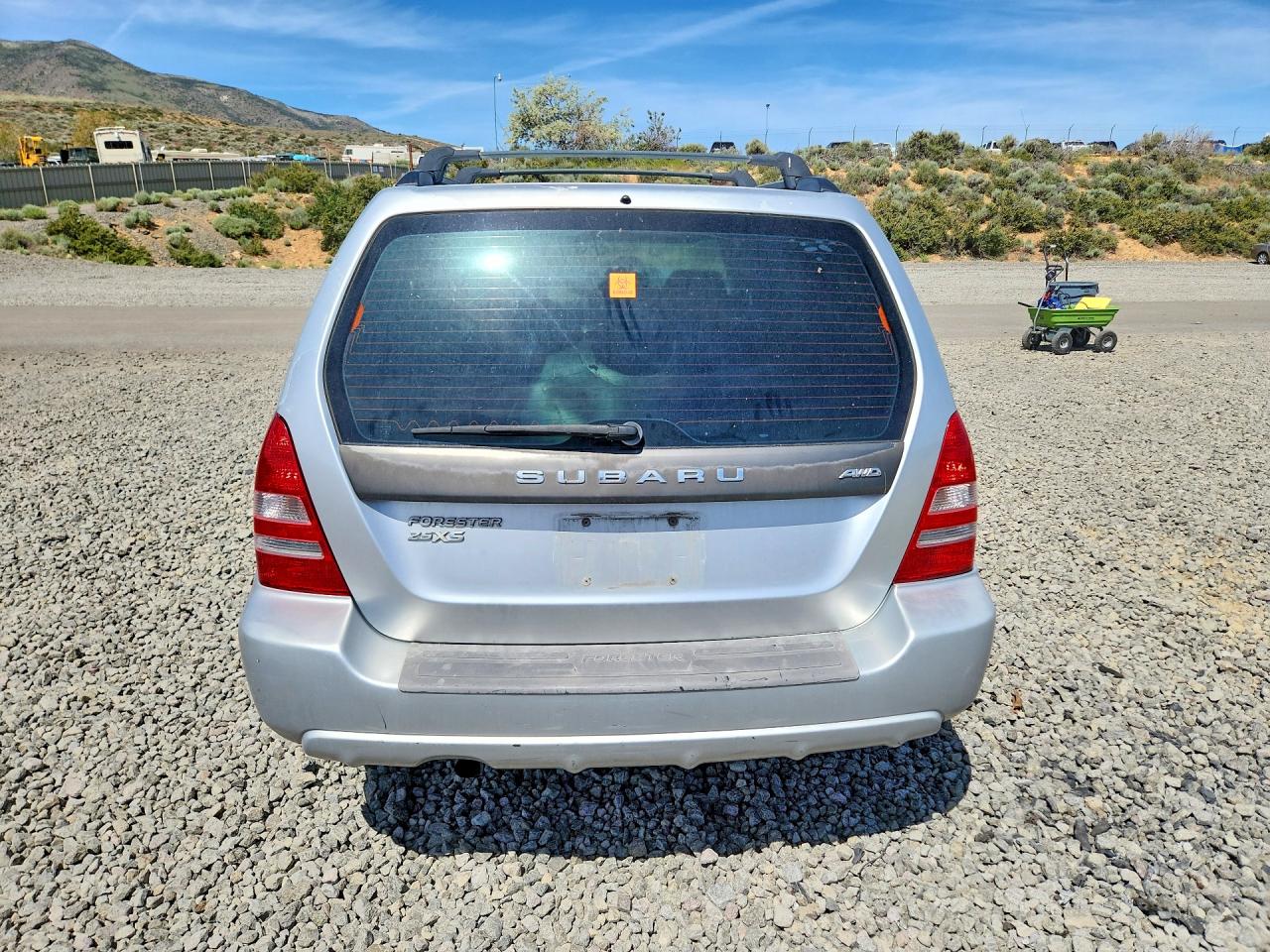 2004 Subaru Forester 2.5xs Silver vin: JF1SG65634H758061