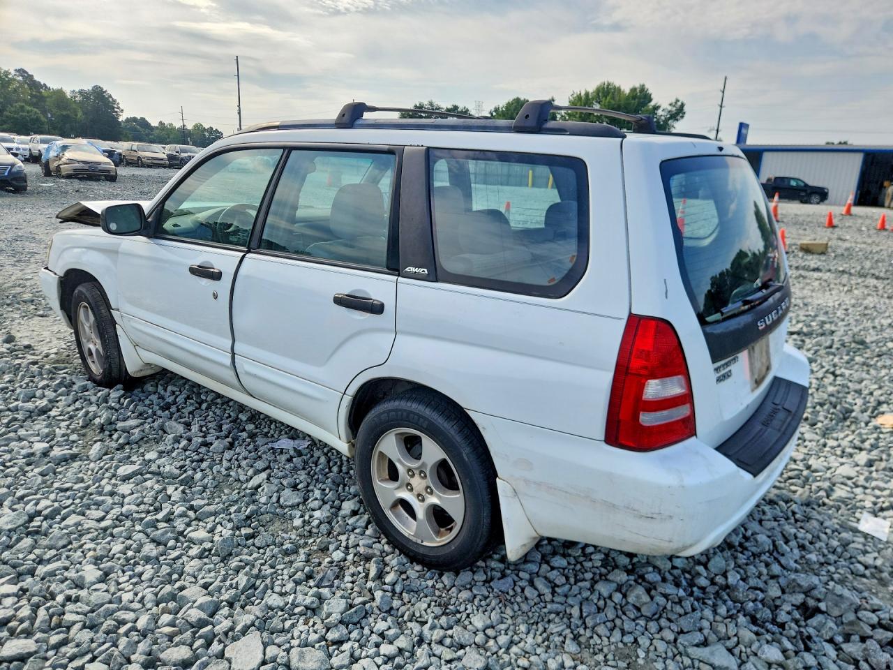 2004 Subaru Forester 2.5xs White vin: JF1SG65634H760232