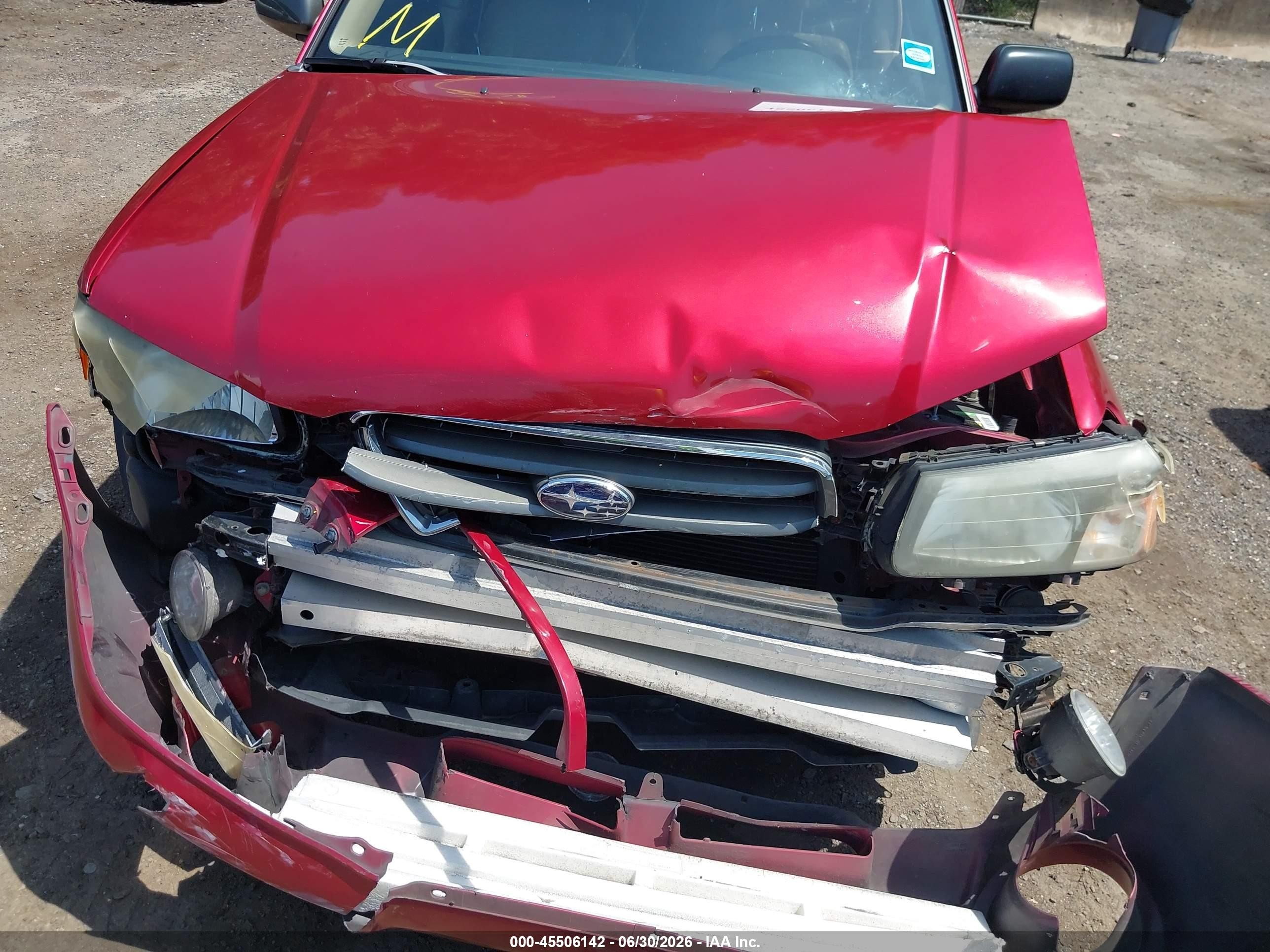 2005 Subaru Forester 2.5xs Red vin: JF1SG65635H752715