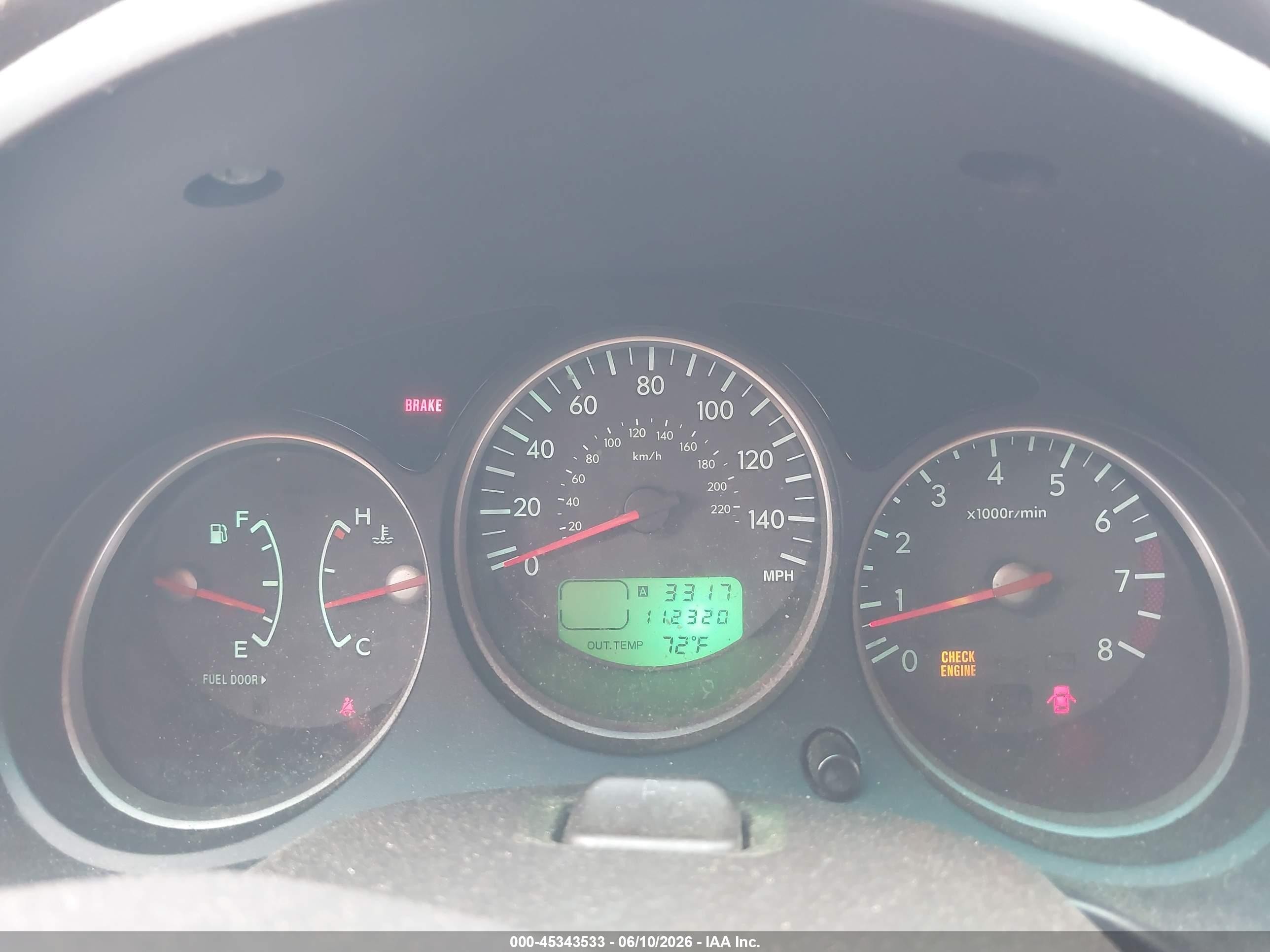 2008 Subaru Forester 2.5x Silver vin: JF1SG65638G731390