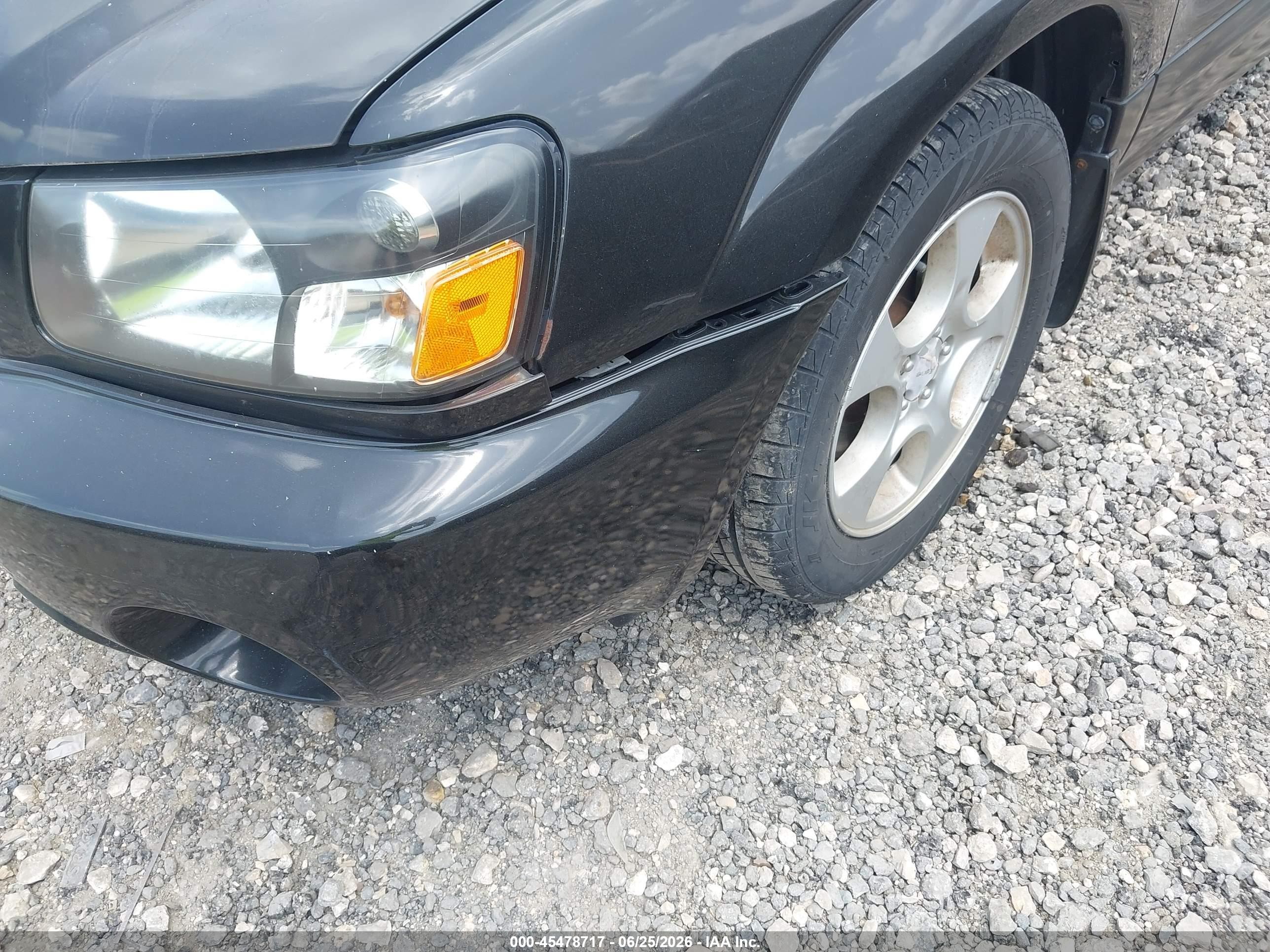 2004 Subaru Forester 2.5xs Black vin: JF1SG65654G707375