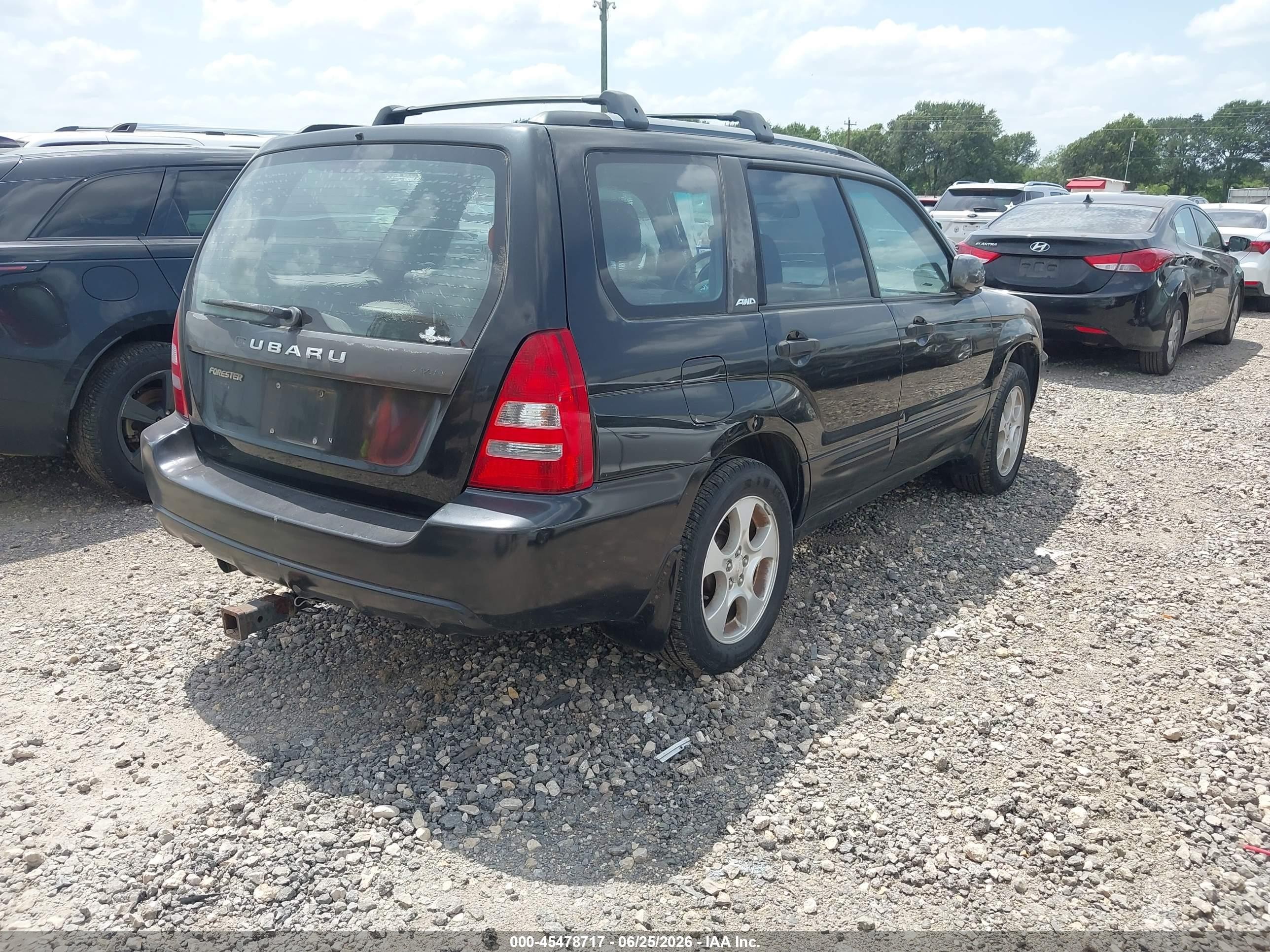 2004 Subaru Forester 2.5xs Black vin: JF1SG65654G707375