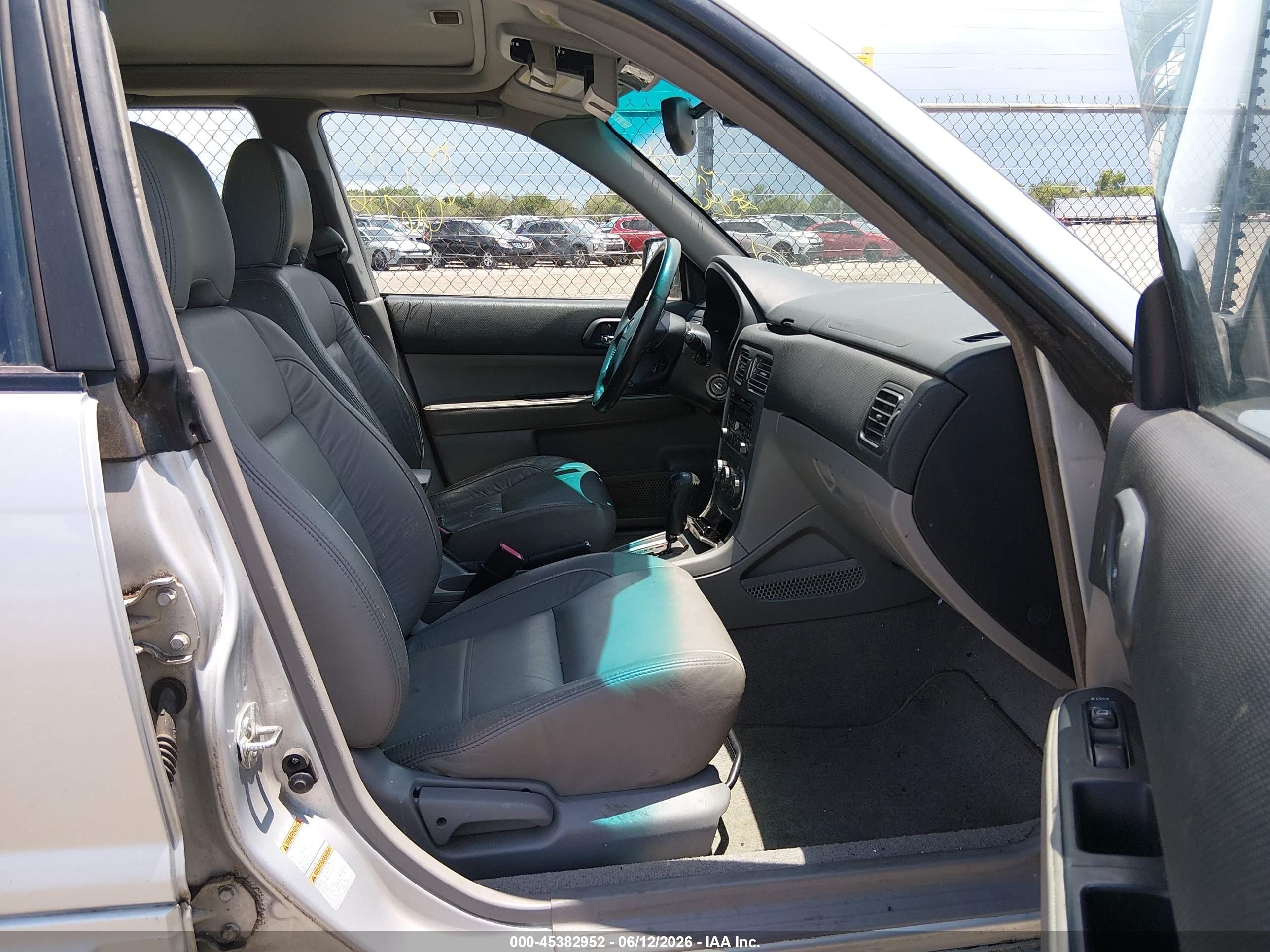 2003 Subaru Forester Xs Silver vin: JF1SG65663H760773