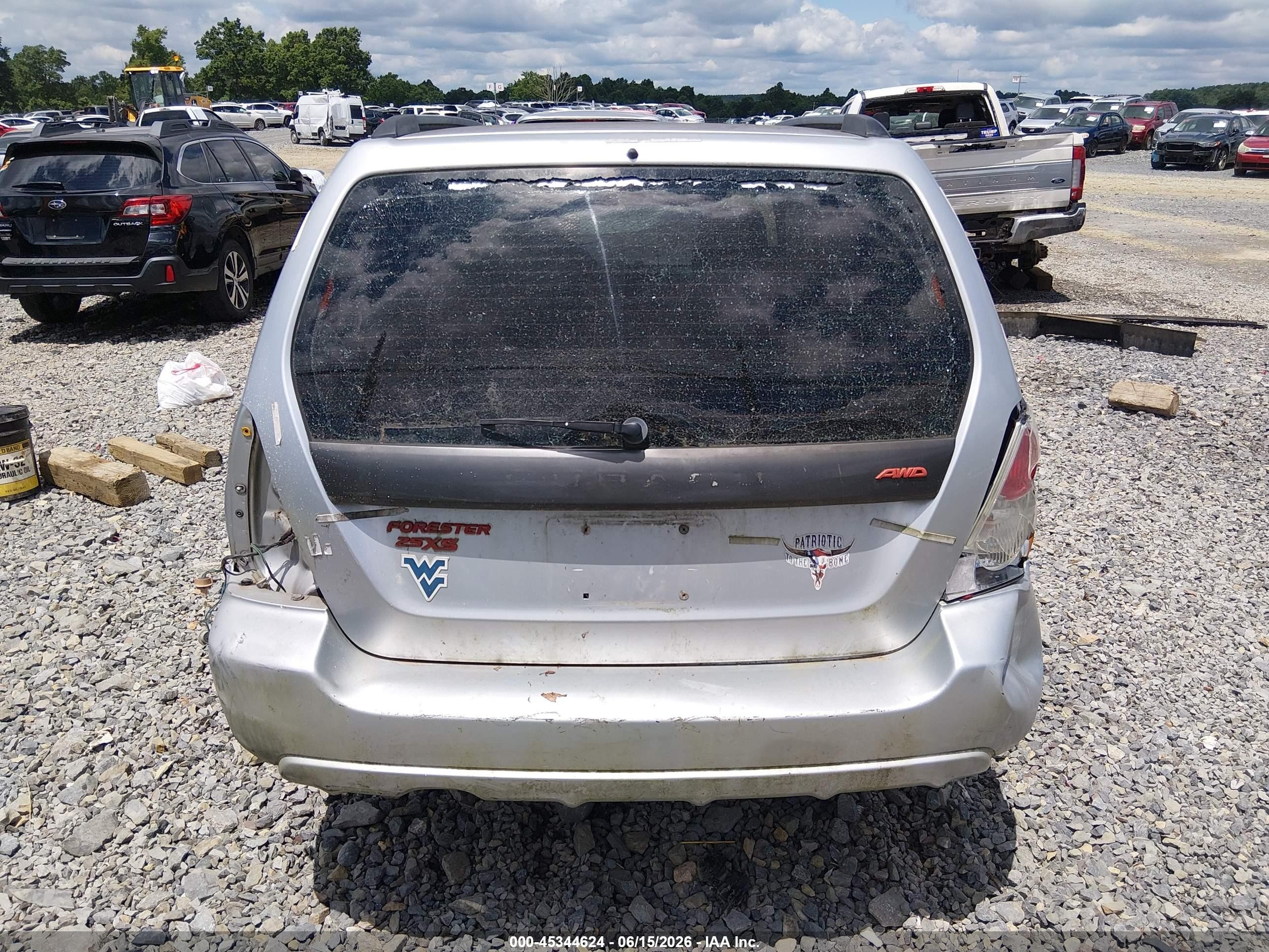 2003 Subaru Forester Xs Silver vin: JF1SG65663H764080