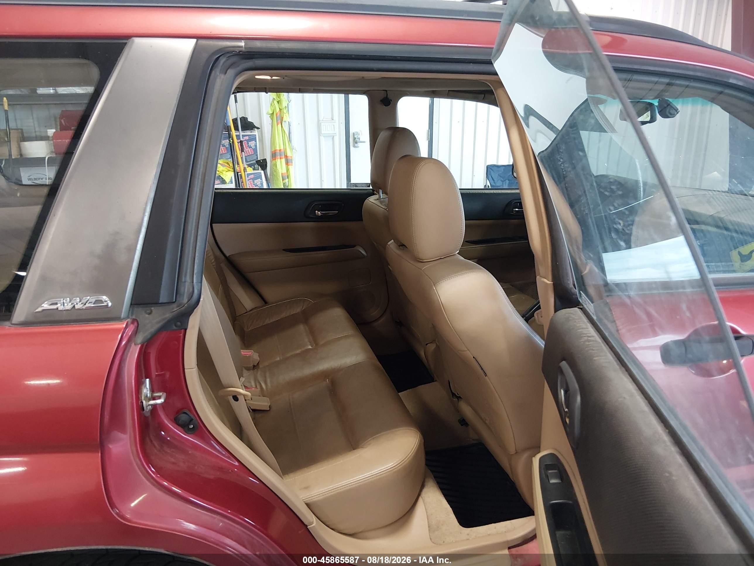 2004 Subaru Forester 2.5xs Red vin: JF1SG65664H752237