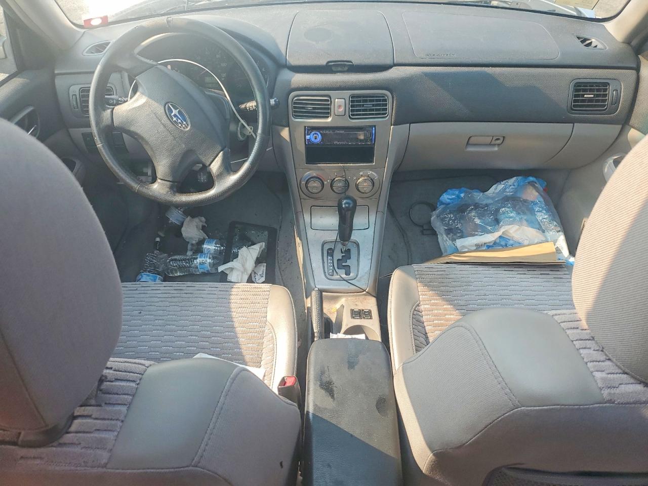 2004 Subaru Forester 2.5xs Silver vin: JF1SG65664H763478