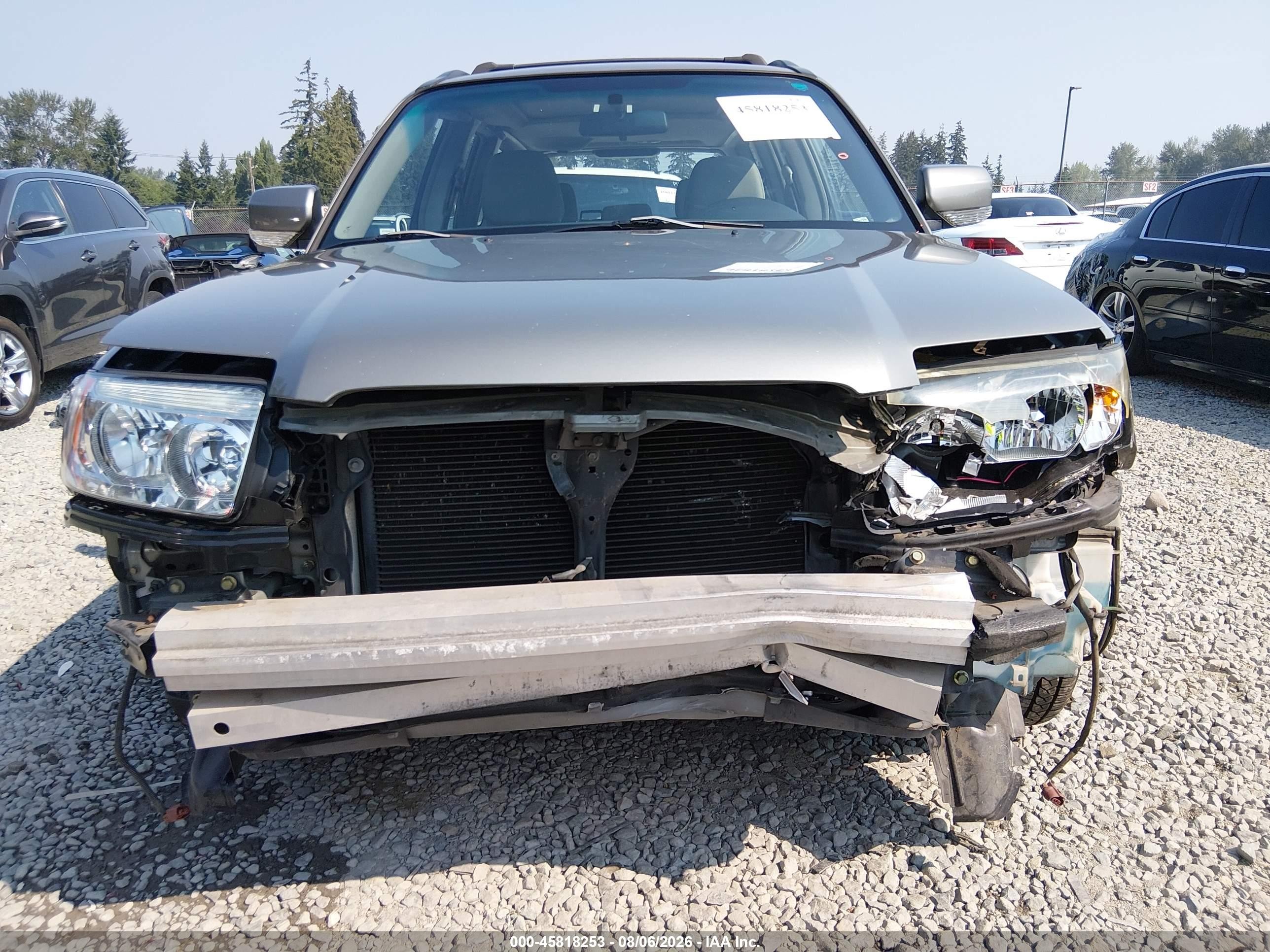2006 Subaru Forester 2.5x Silver vin: JF1SG65666H722089