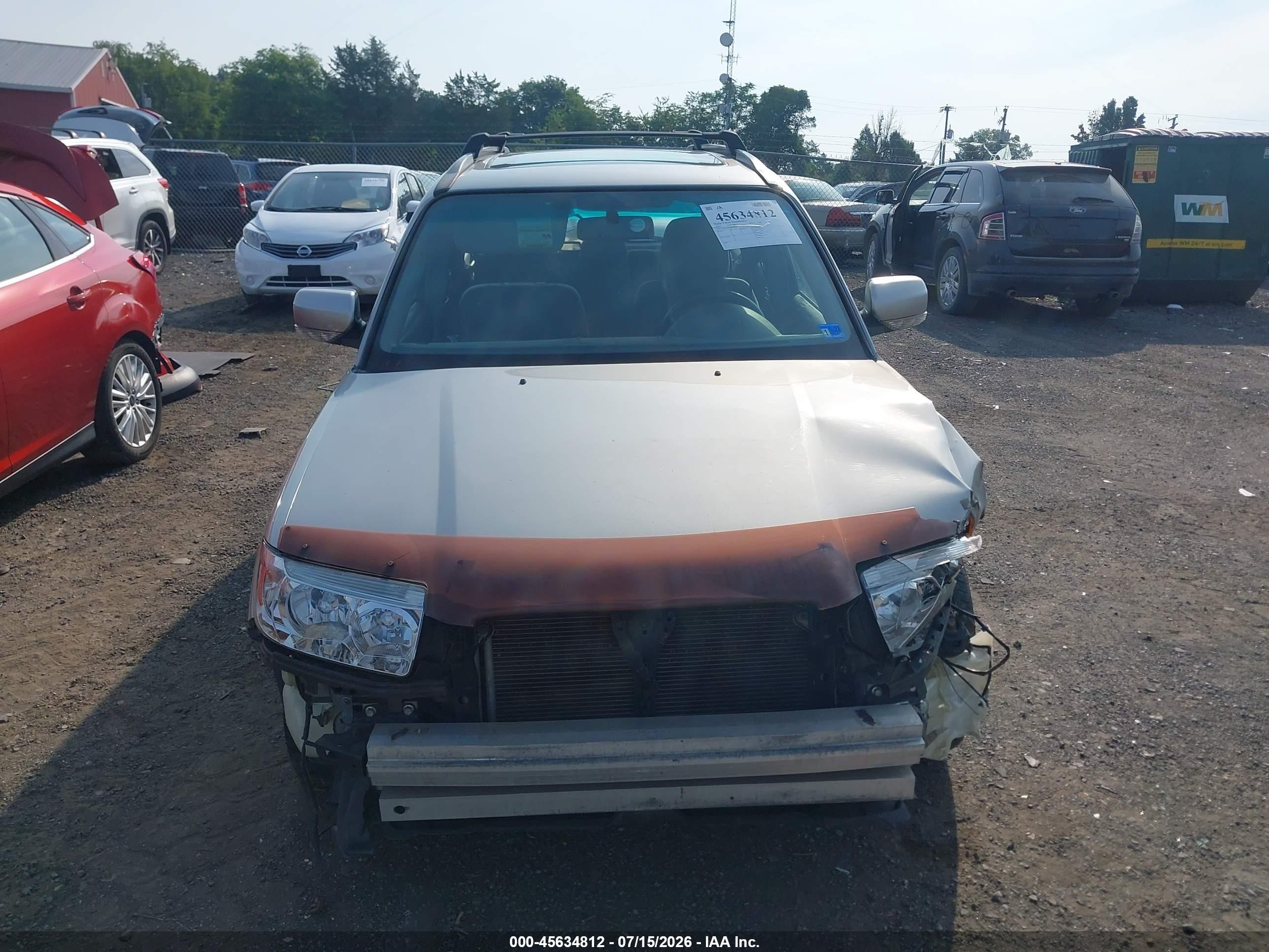 2007 Subaru Forester 2.5x Silver vin: JF1SG65667H716360