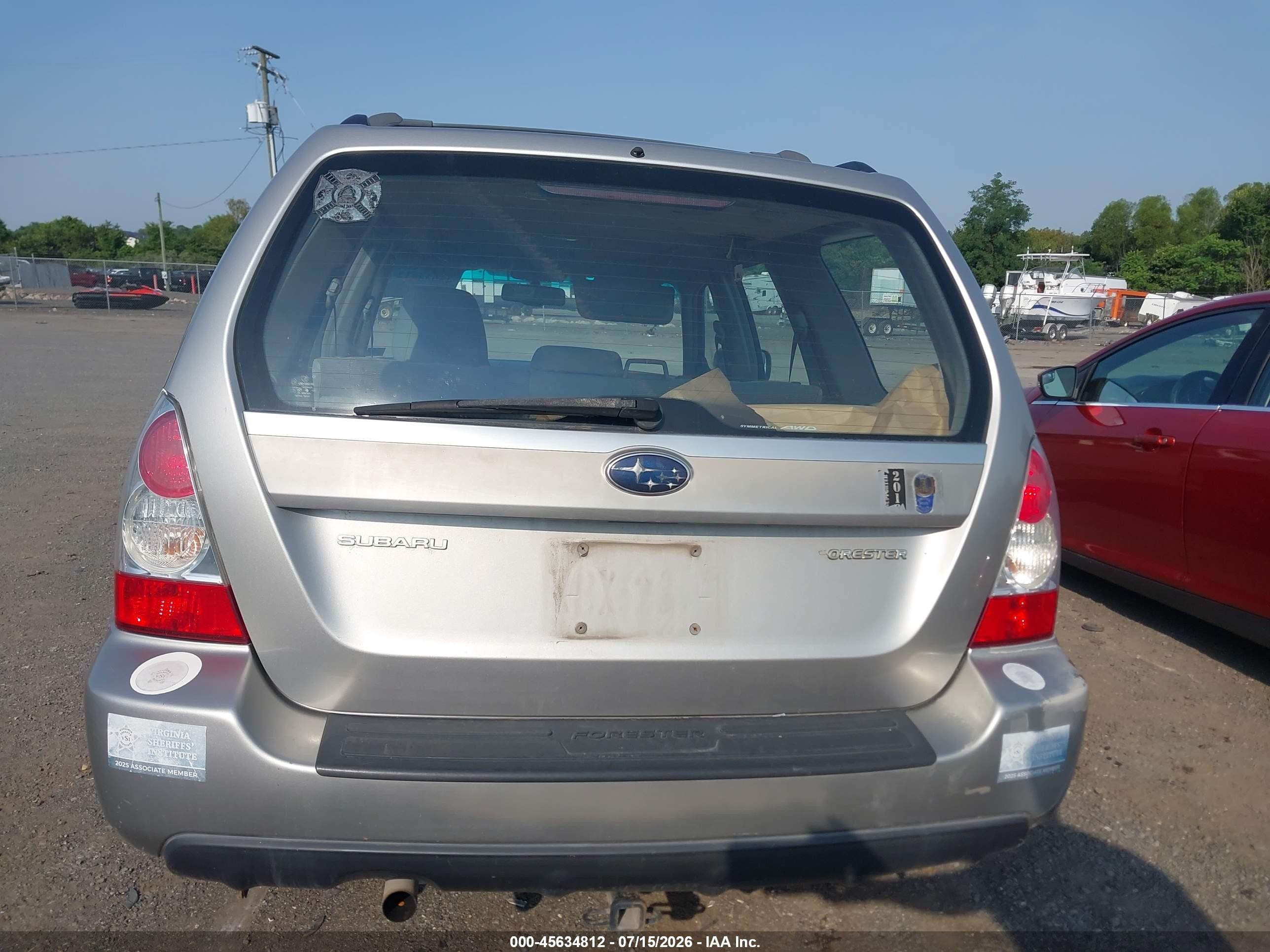 2007 Subaru Forester 2.5x Silver vin: JF1SG65667H716360