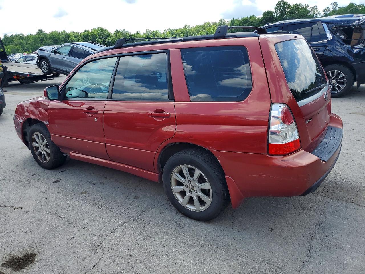 2008 Subaru Forester 2.5x Premium Red vin: JF1SG65668H724668