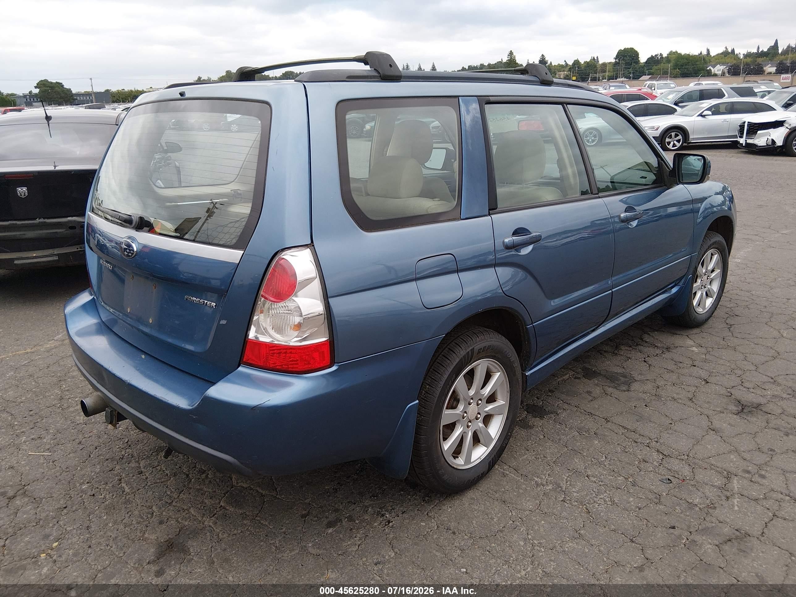 2007 Subaru Forester 2.5x Blue vin: JF1SG65677H707456