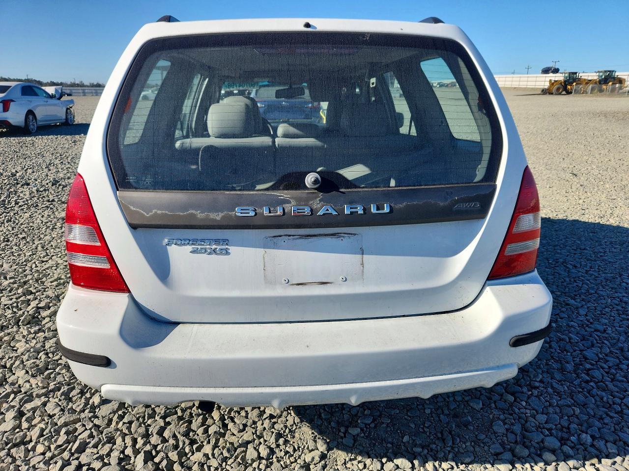 2003 Subaru Forester 2.5xs White vin: JF1SG65693H700552
