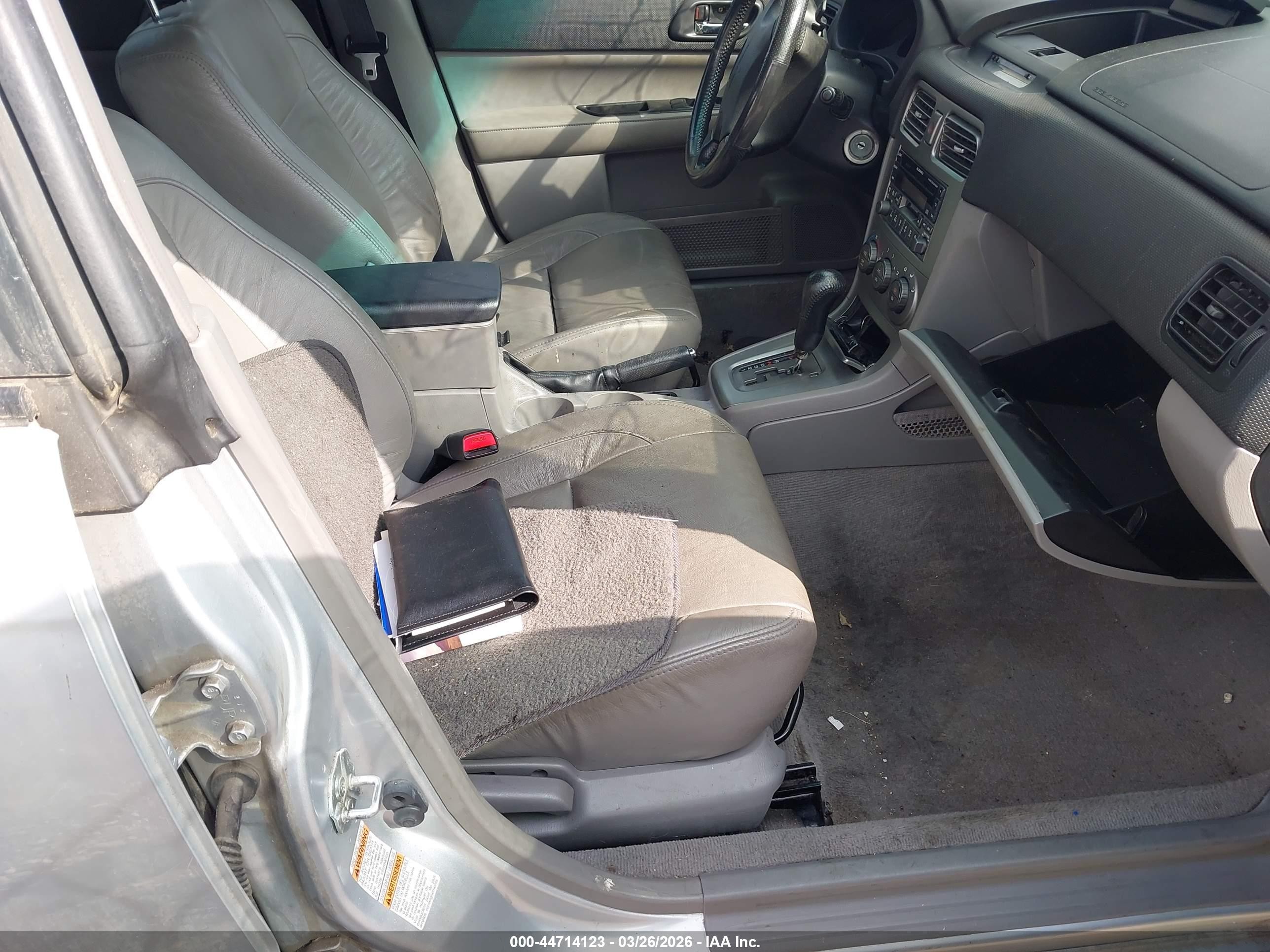 2003 Subaru Forester Xs Серый vin: JF1SG65693H705864