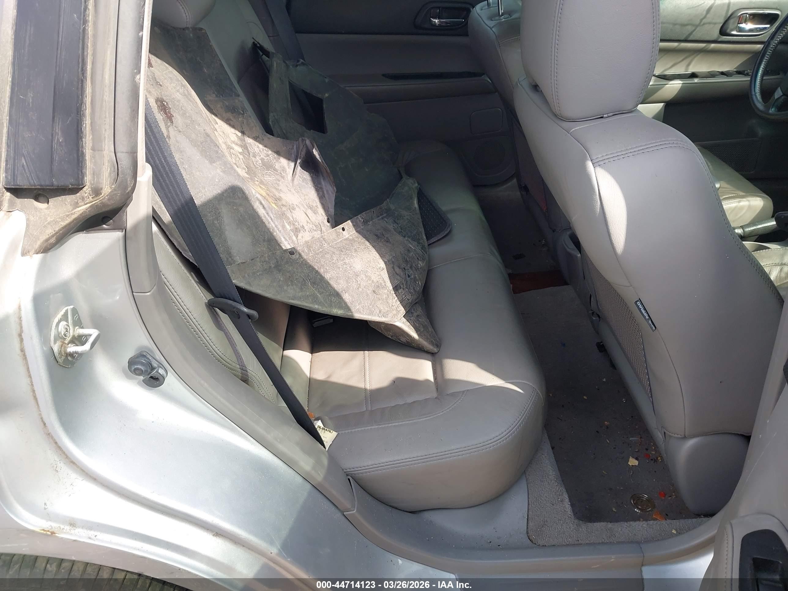 2003 Subaru Forester Xs Серый vin: JF1SG65693H705864
