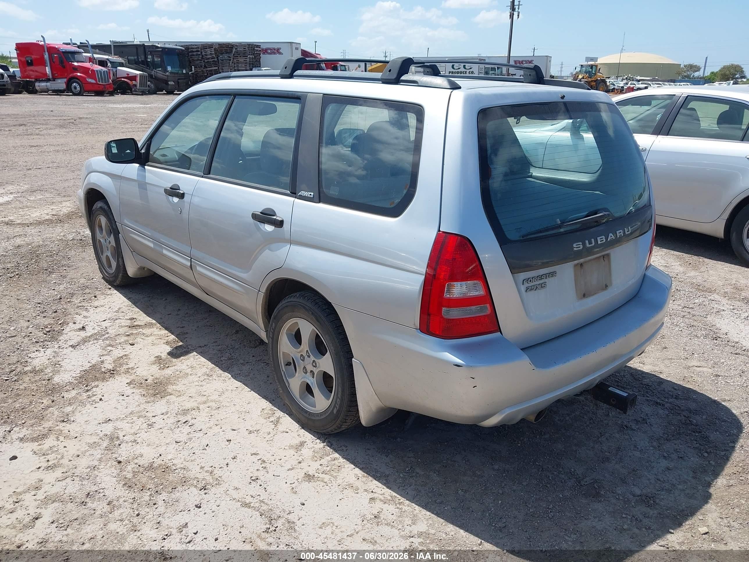 2004 Subaru Forester 2.5xs Silver vin: JF1SG65694H717207
