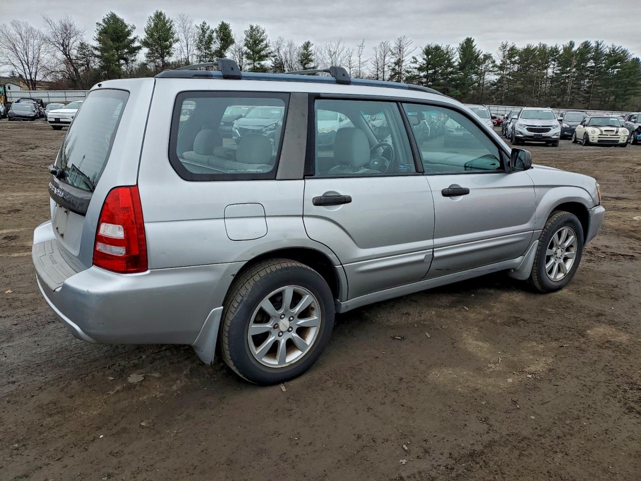 2005 Subaru Forester 2.5xs Silver vin: JF1SG65695H709237