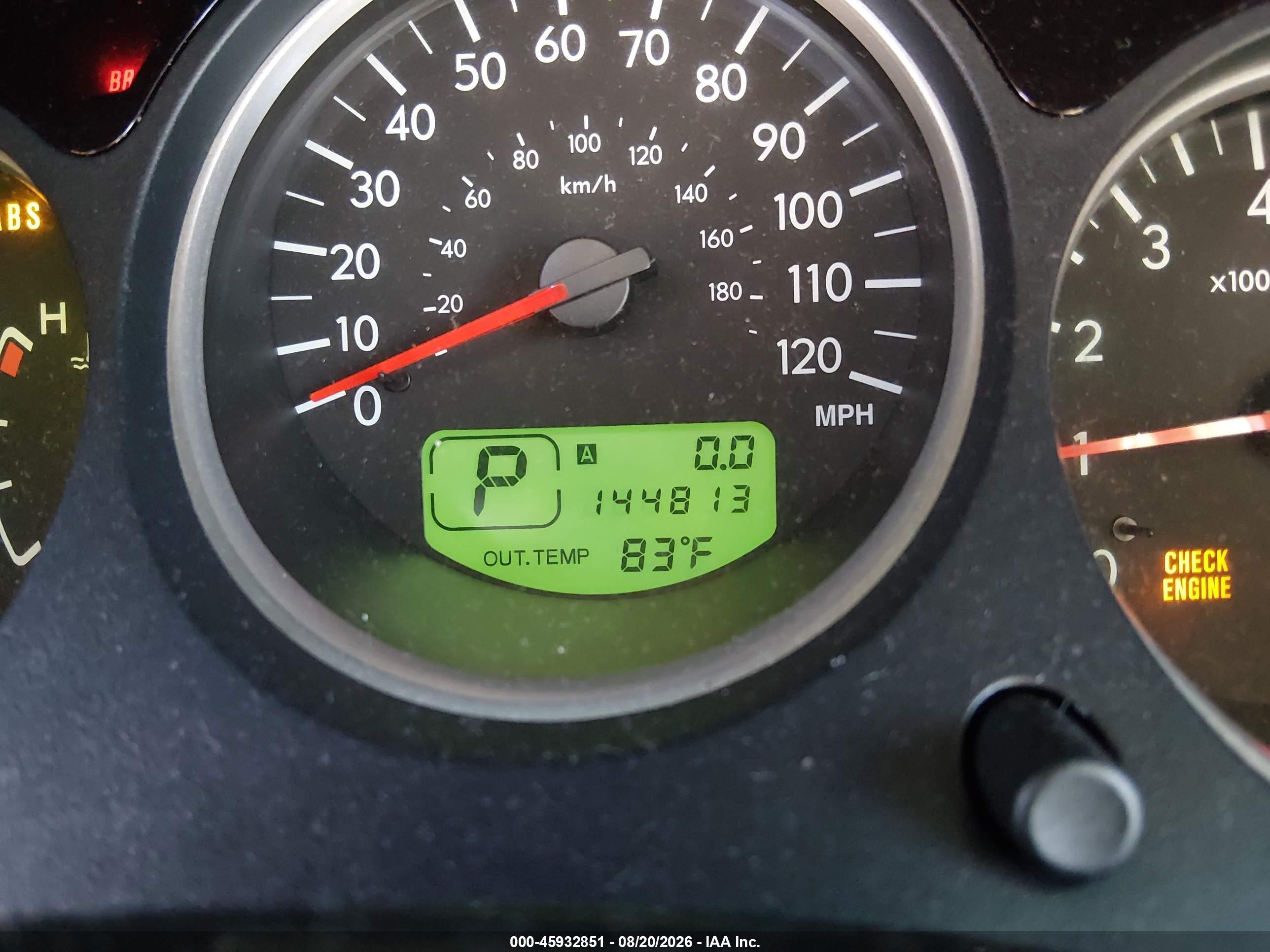 2005 Subaru Forester 2.5xs Silver vin: JF1SG65695H744165