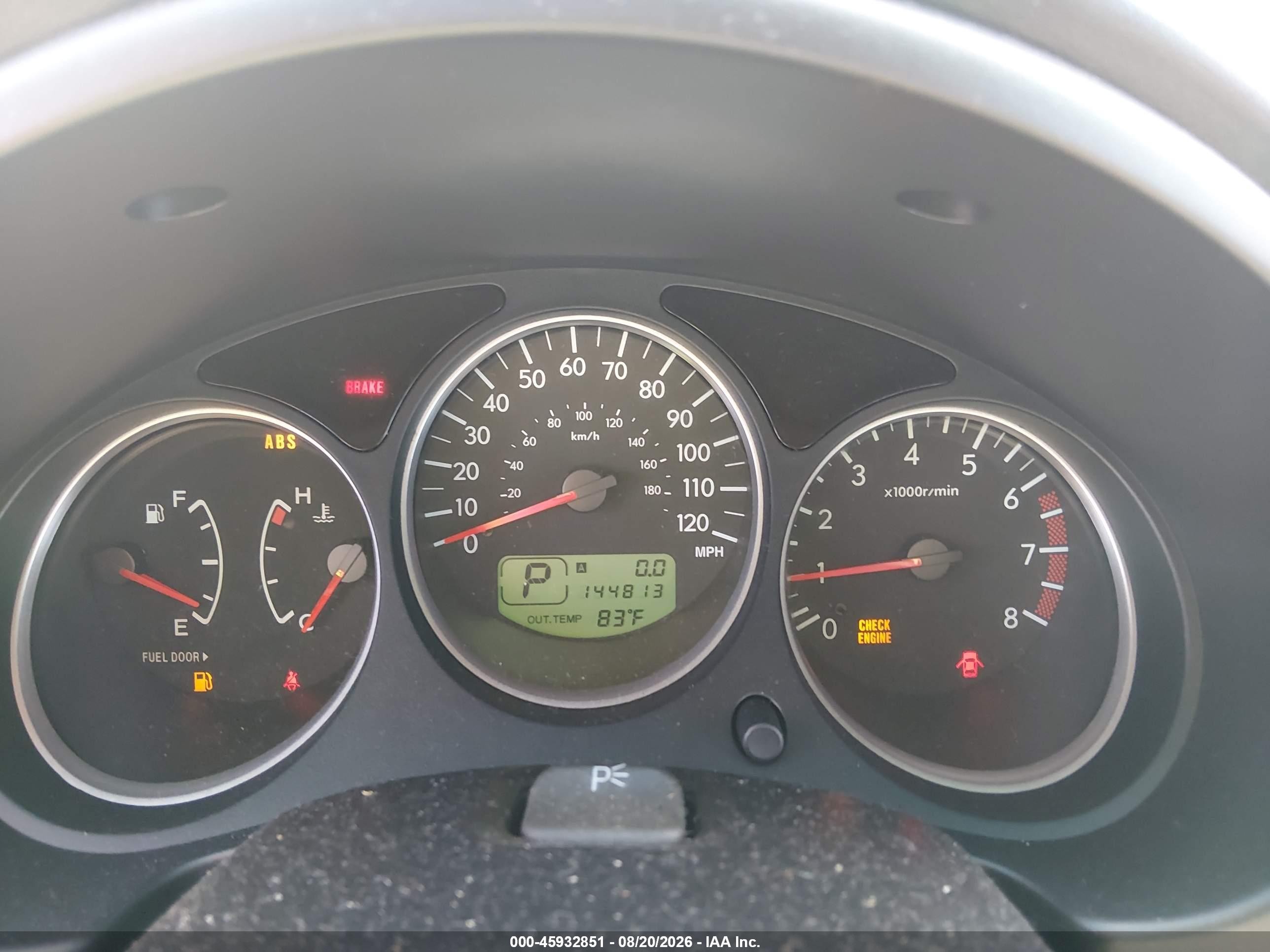 2005 Subaru Forester 2.5xs Silver vin: JF1SG65695H744165